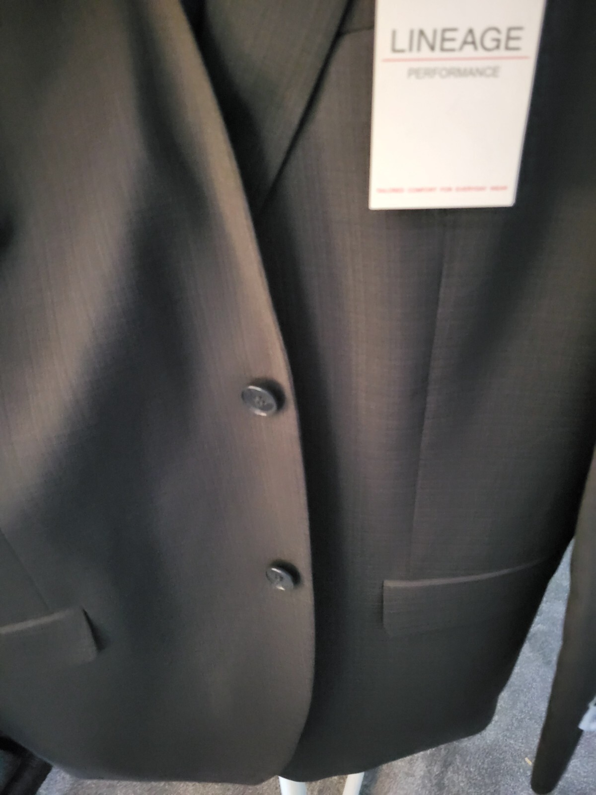 Men’s Lineage High Performance Gray Sport Coat Blazer Jacket Size 46 L