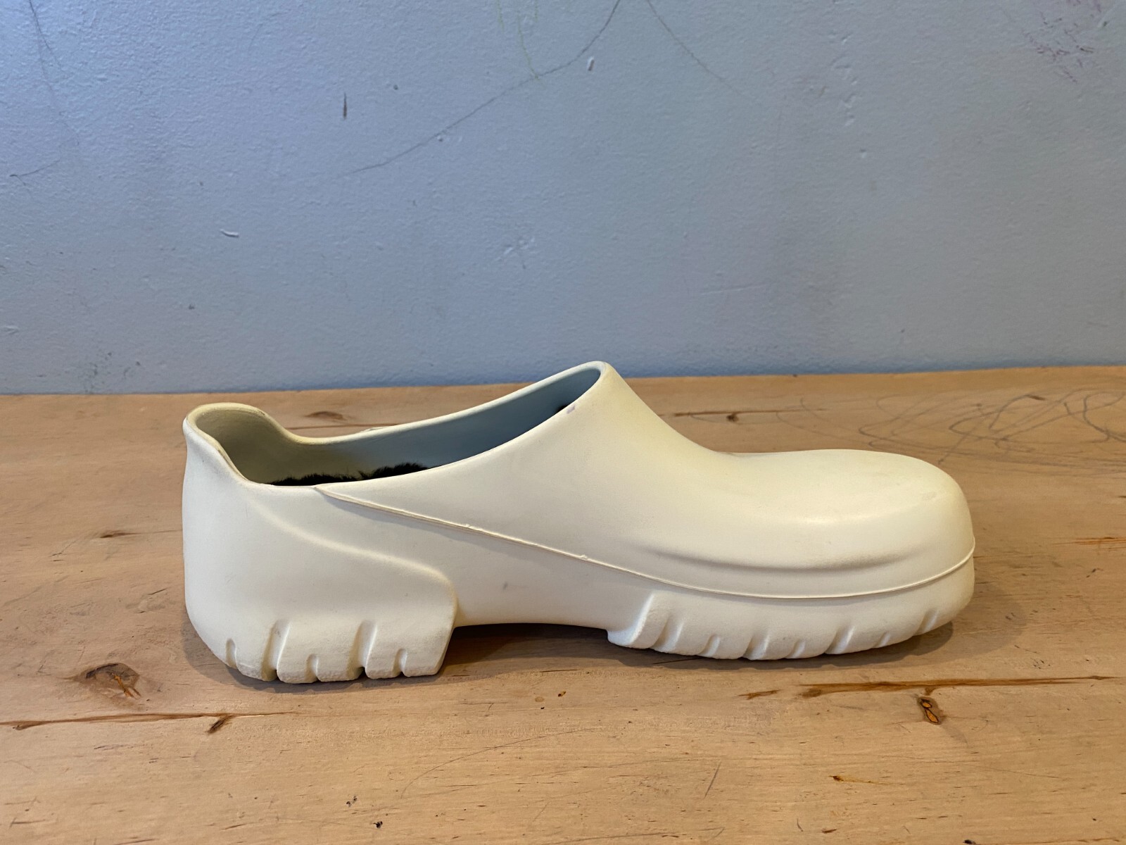 Men’s Birkenstock 640 PU clog , White Polyurethane / Synthetic , Sz 43 / US 10