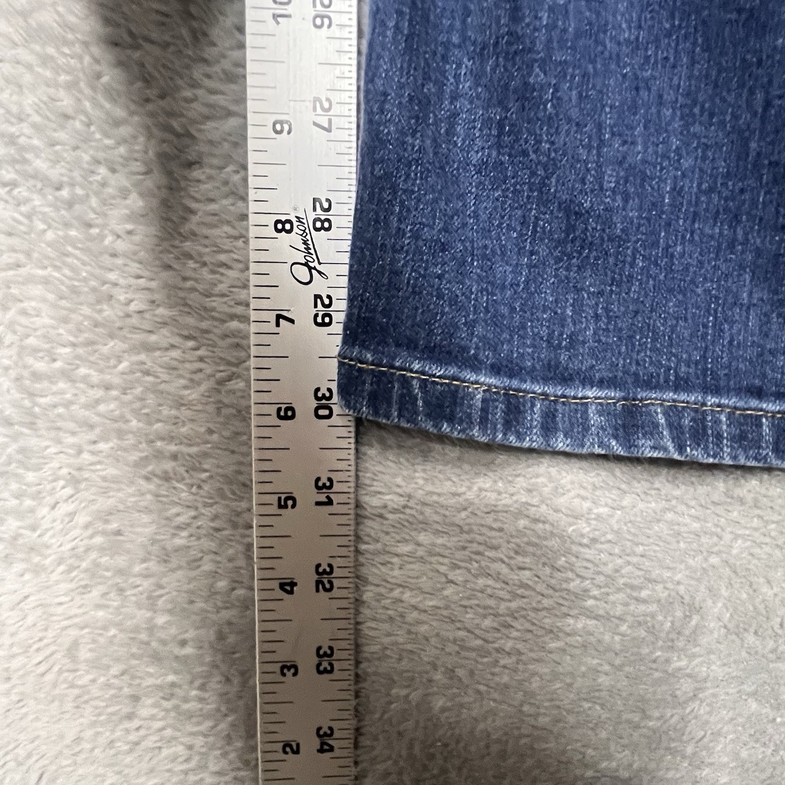 Carhartt Relaxed Fit Straight Denim Jeans Button 5-Pocket Medium Wash Men 40×30