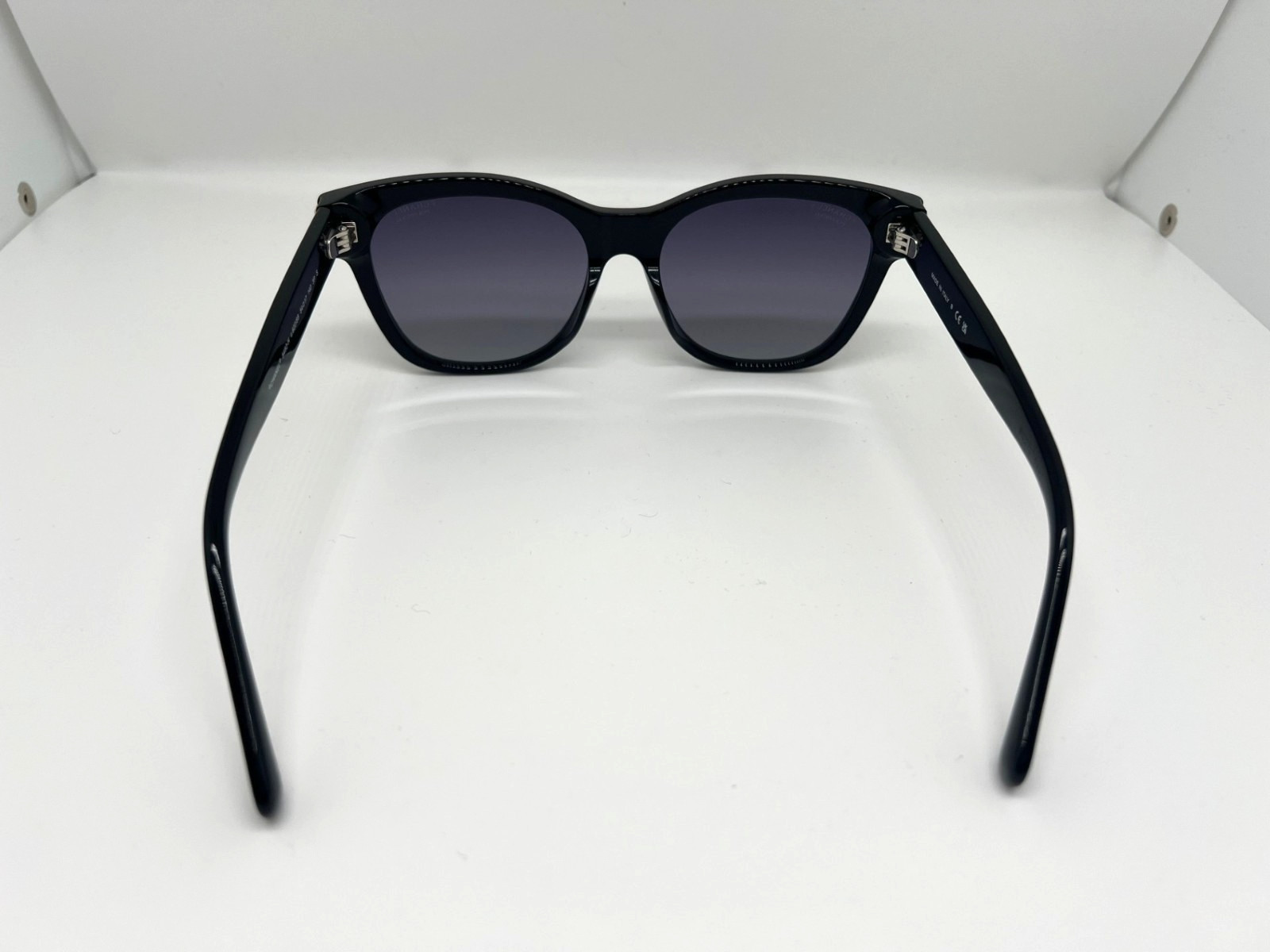 New CHANEL Sunglasses 5482 Women Frames Black Gold Pearl Authentic With Box