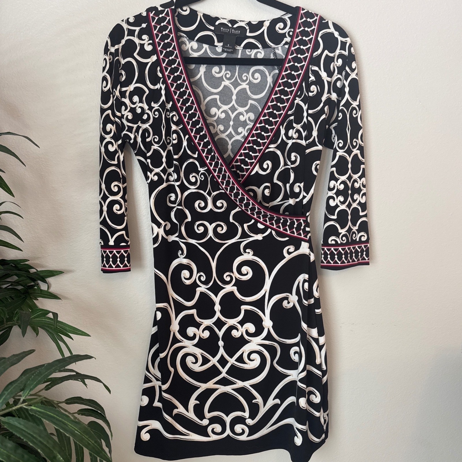 White House Black Market Scroll Print Faux Wrap Dress Black Cream Burgundy Sz S