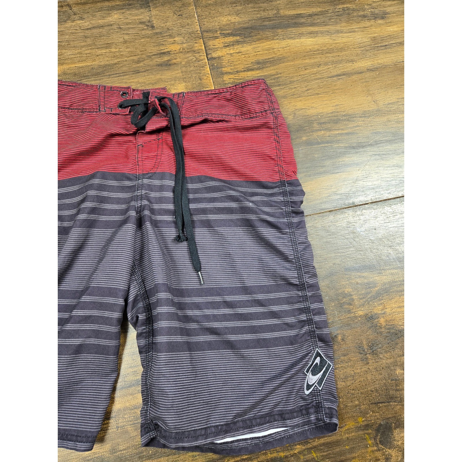 ONeill Mens Striped Board Shorts Red Charcoal Grey Cargo Pocket Size 29