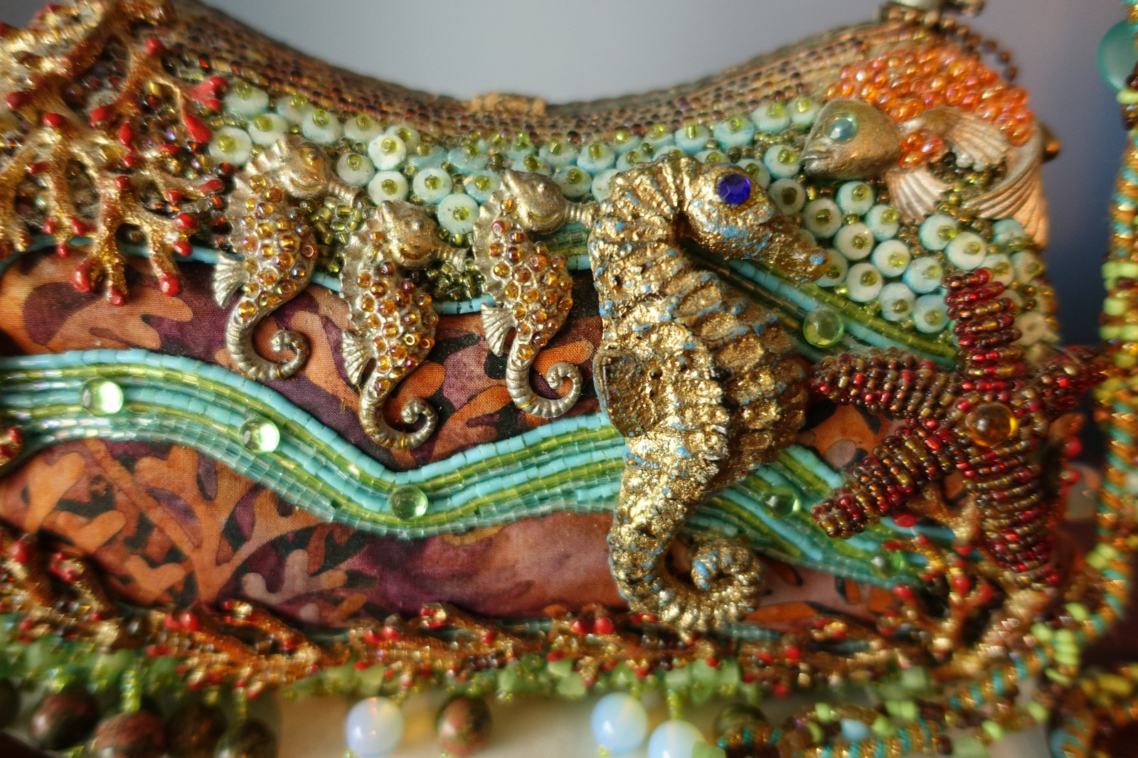Mary Frances SEAHORSE SEALIFE EMBELLISHED BEADED PURSE HANDBAG