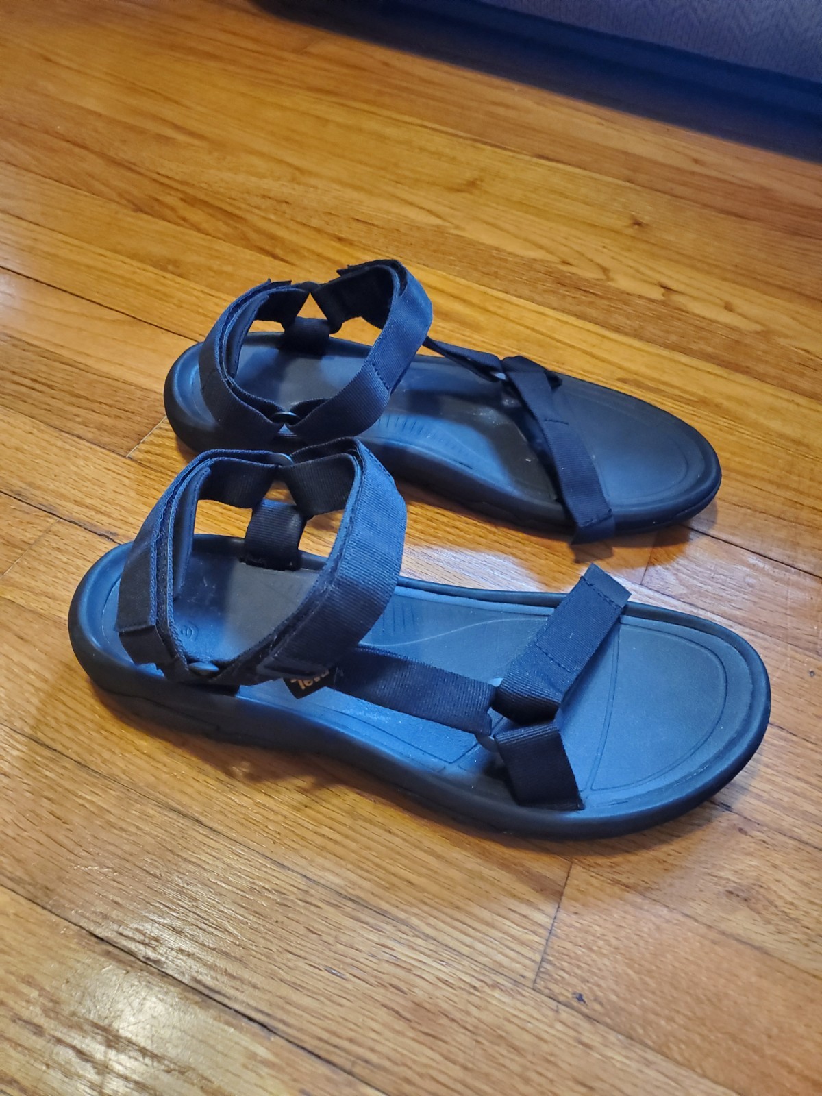 Teva Hurricane 1019234 Men’s Black Strap Sandals US Size 14