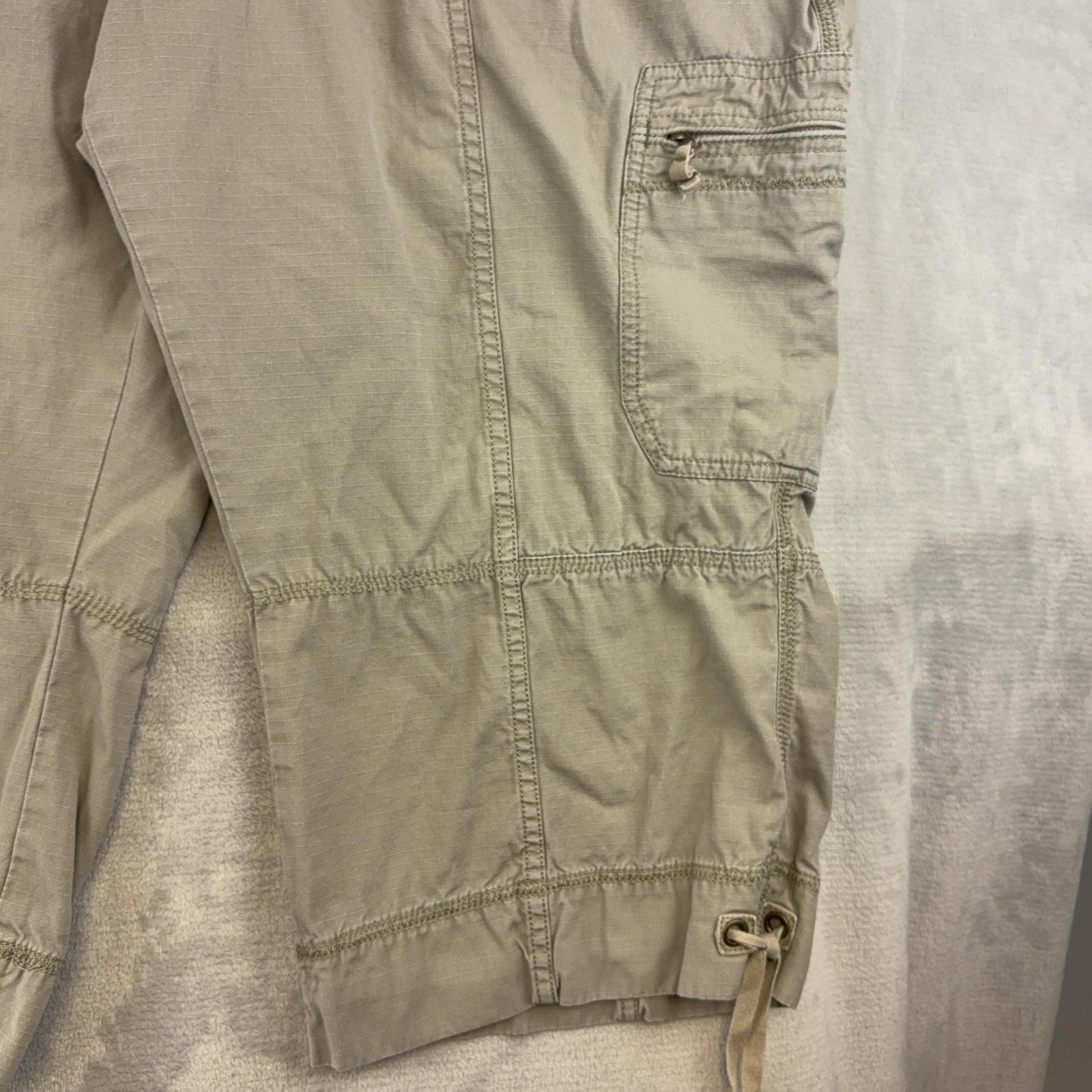 Eddie Bauer Capri Pants Womens 22W Beige Cotton Drawstring Cargo Pocket Relaxed