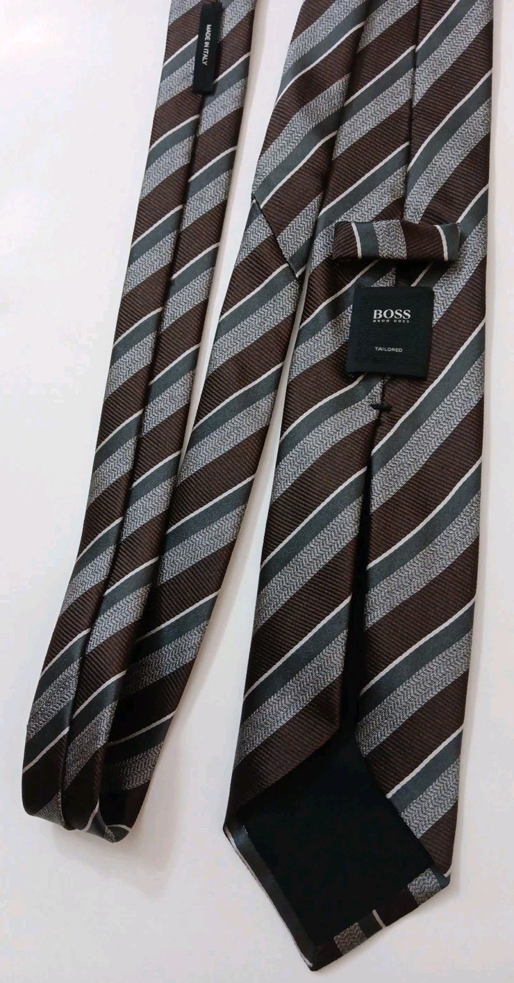 New 145+ Hugo Boss Men Silk Tie Made in Italy Striped Necktie Sz L 60″× W 3 1/8″
