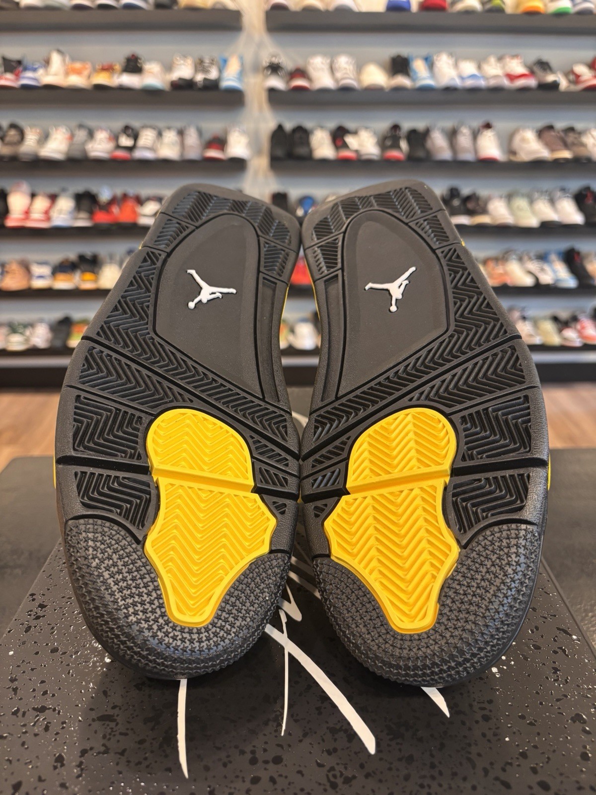 Jordan 4 Retro Yellow Thunder 2023 Size 12 Brand New