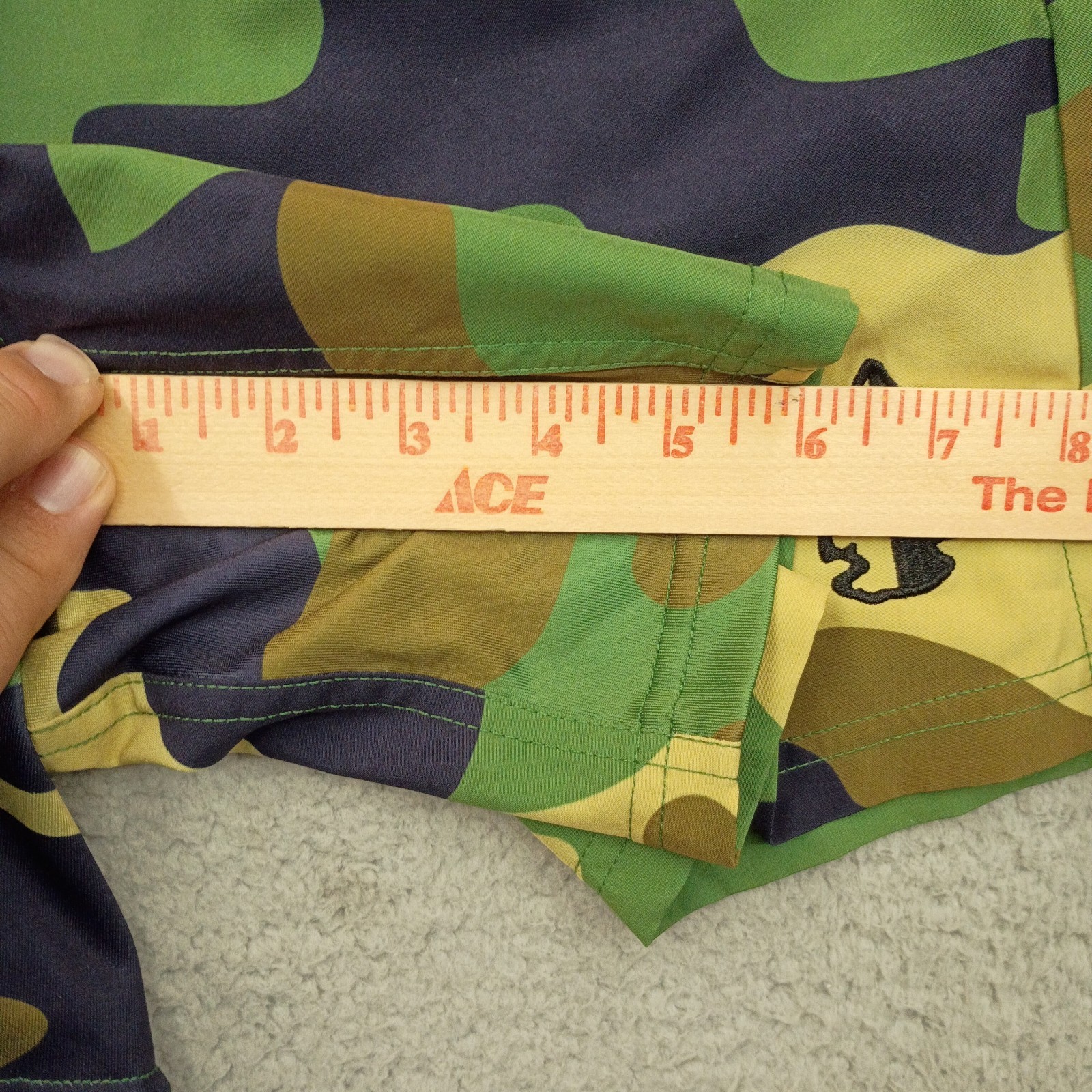 TACHUNTFISH Athletic Shorts Mens Large Woodland Camo Elastic Waist