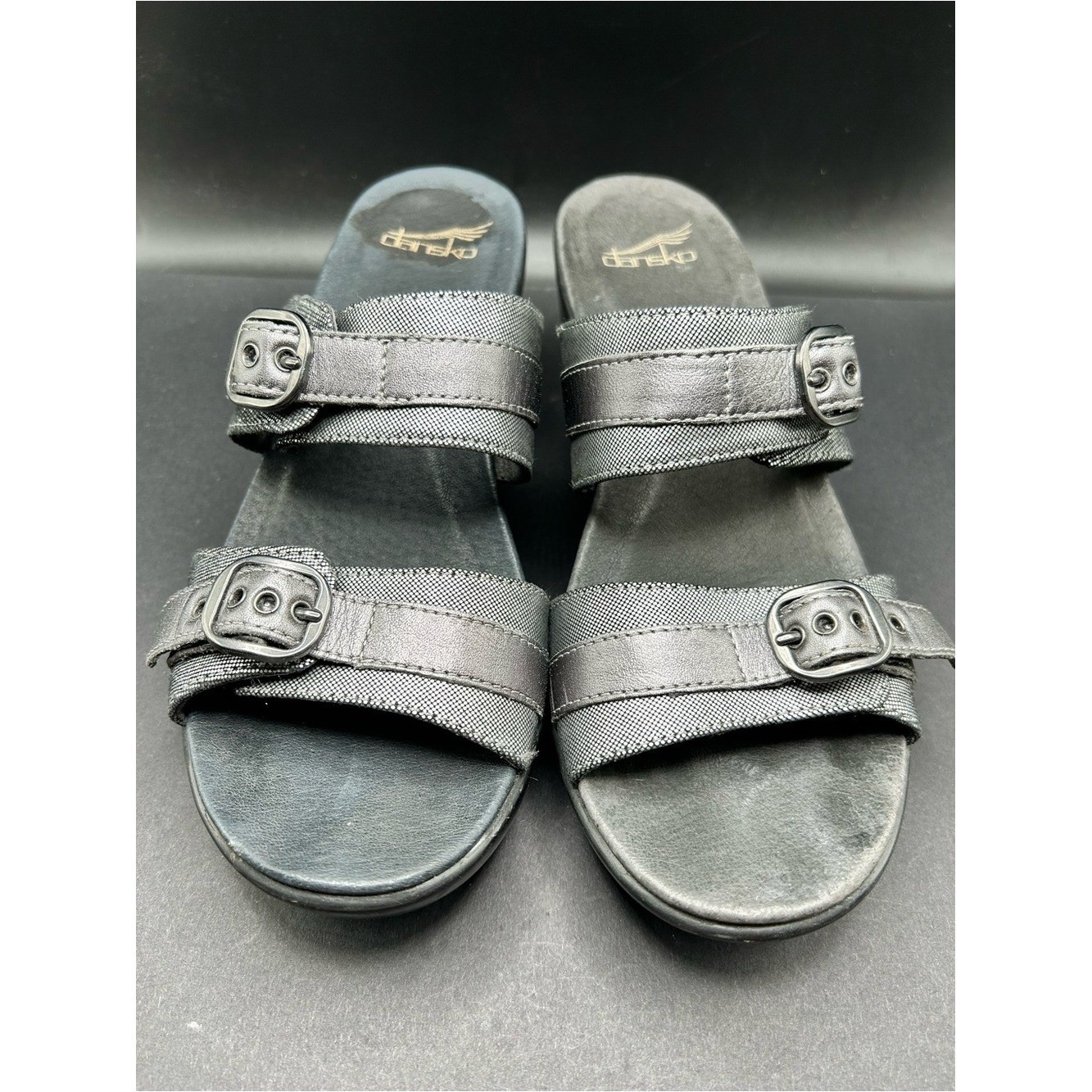 Dansko Jessie wedge sandals in a metallic pewter size 38