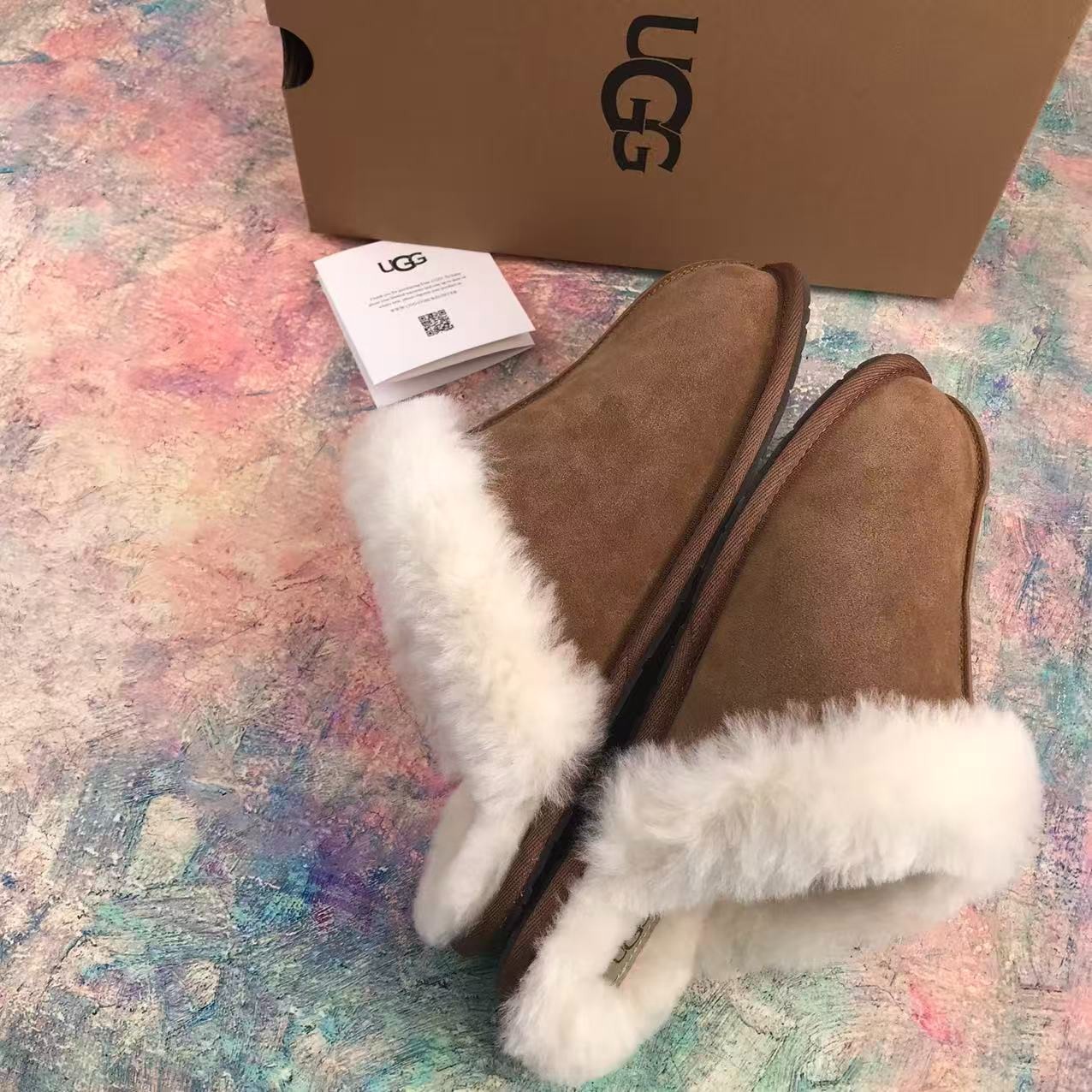 UGG Scuffette II Chestnut Slip On Sheepskin W Wool Flat Women’s Slippers US6-11