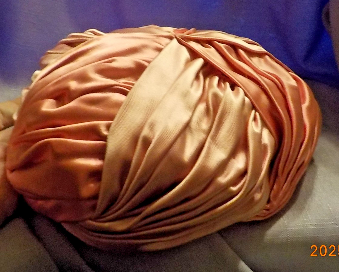Vtg women 2 tone Pink SATIN fabric Hat by Mr. Stanley 20.75″