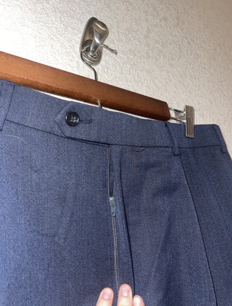 Hart Schaffner Marx Men’s Wool Twill Pleated Dress Pants Straight 35R