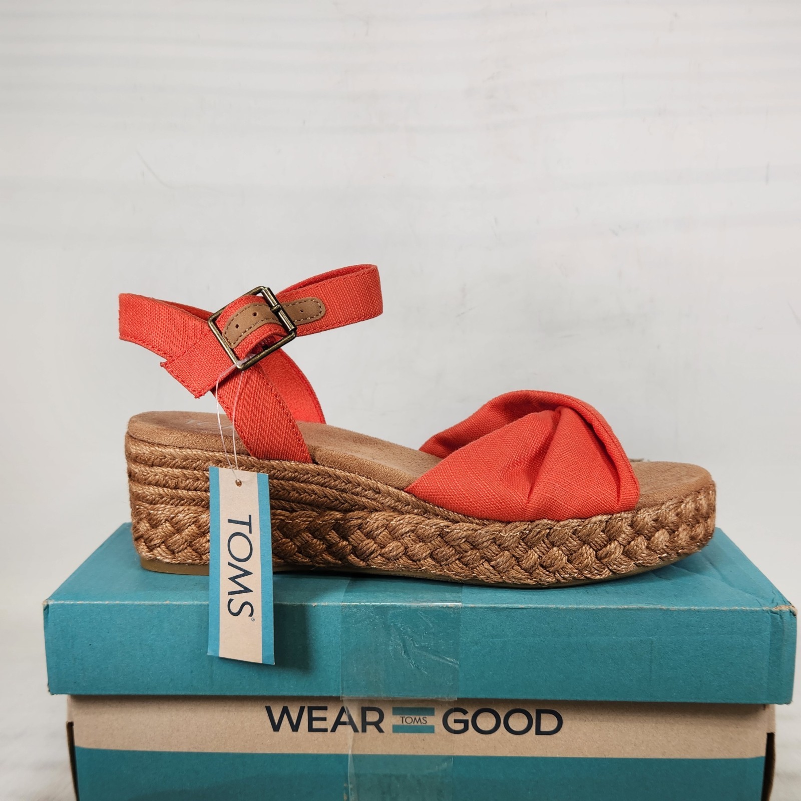 Size 9 – TOMS Kinsley – Flame Slubby Woven Bow Tow