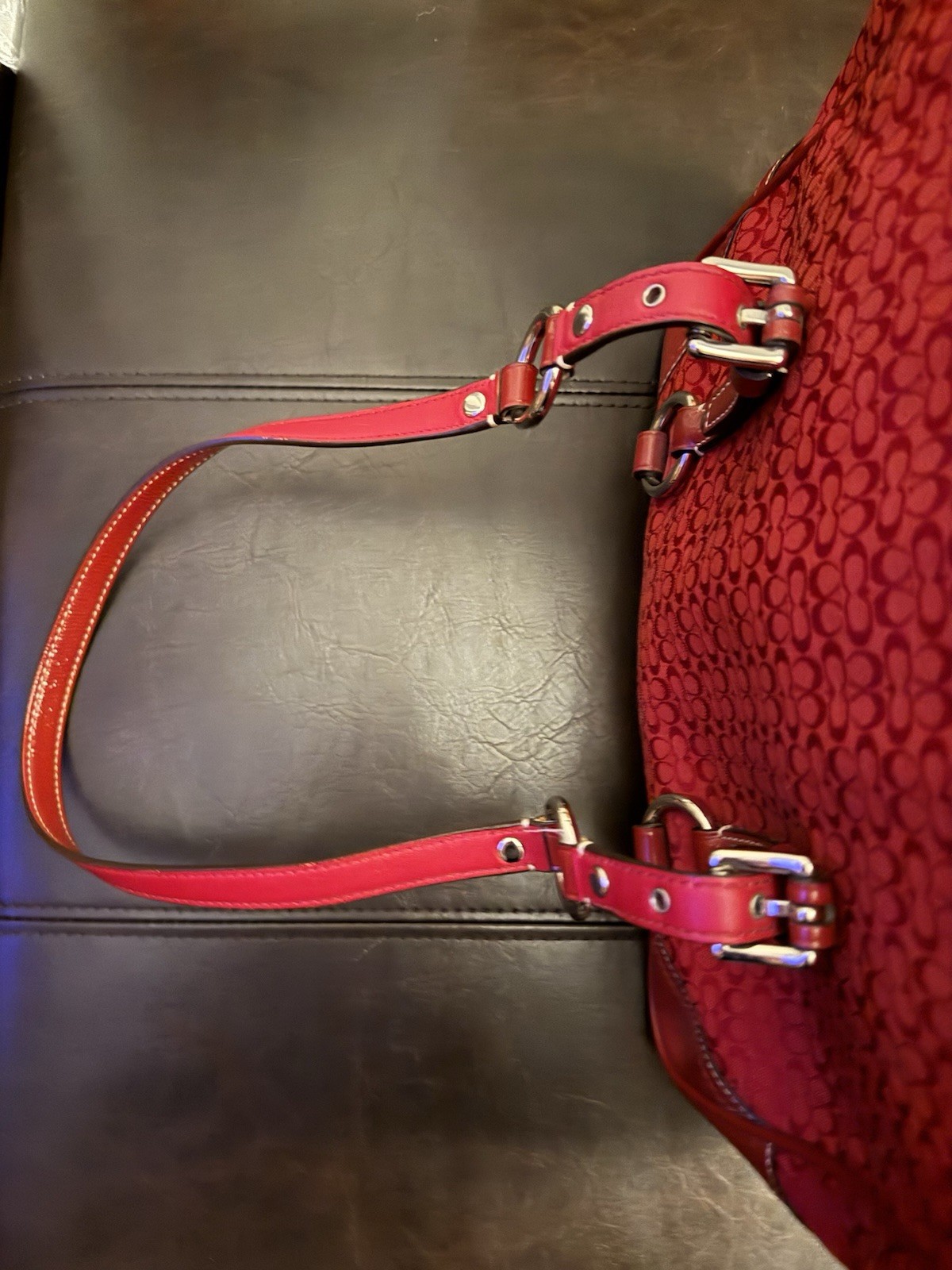 Coach Signature, Cherry Red, SoHo Y2KBag, Zip Top, Lined, Inner Pockets