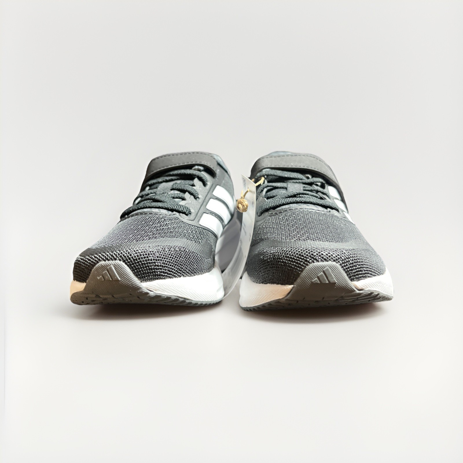 ADIDAS Boy’s Athleisure Runfalcon 5 Sneaker Size 11K