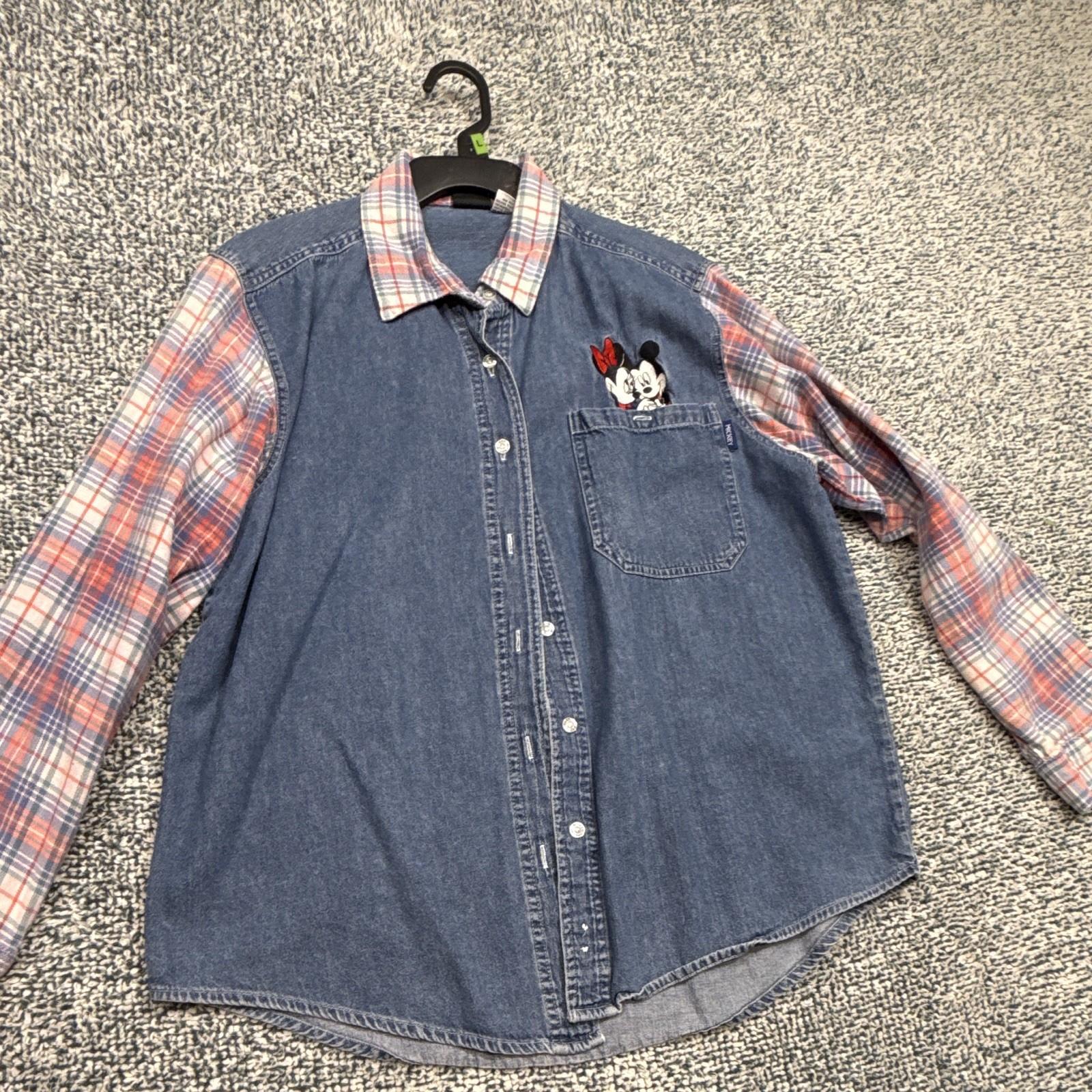 Mickey Unlimited Men’s L Plaid Denim Button-Up Long Sleeve Pockets
