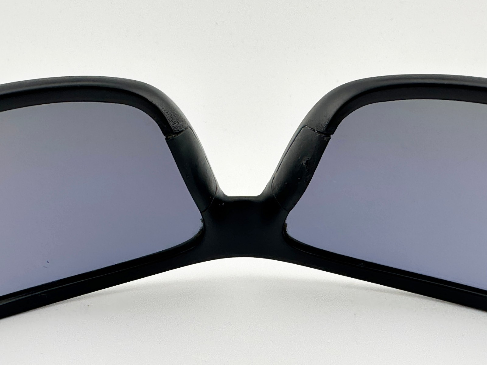 Smith FORGE Matte Black Green Mirror Sunglasses *minor scratches on lenses*