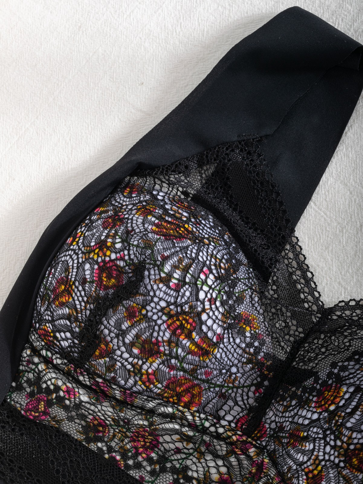 Floral Lace Wireless Full Coverage Bra Wide Strap Plus Size Comfort Bralette