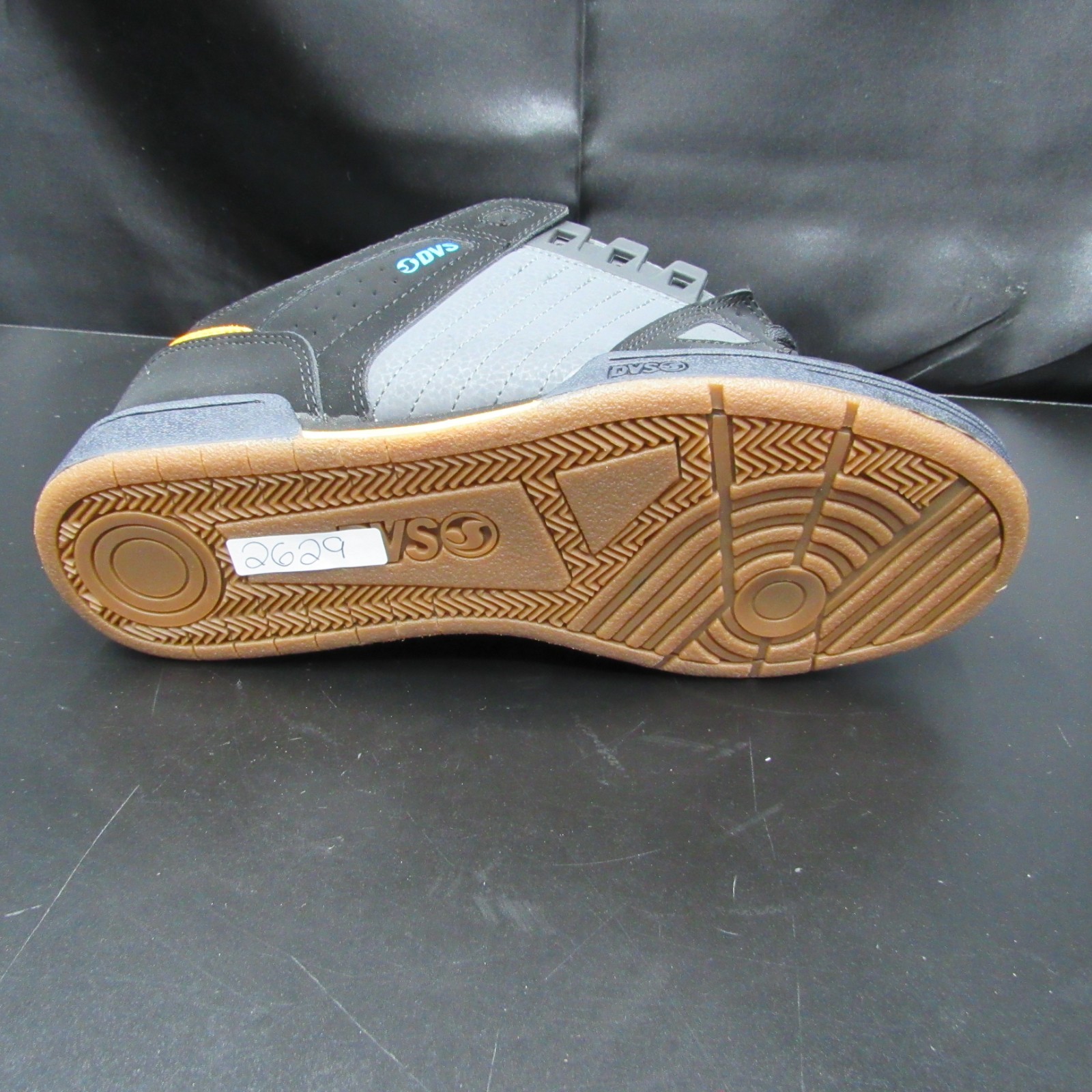 DVS Skateboard Shoes Celsius Black/Orange/Blue SIZE 9