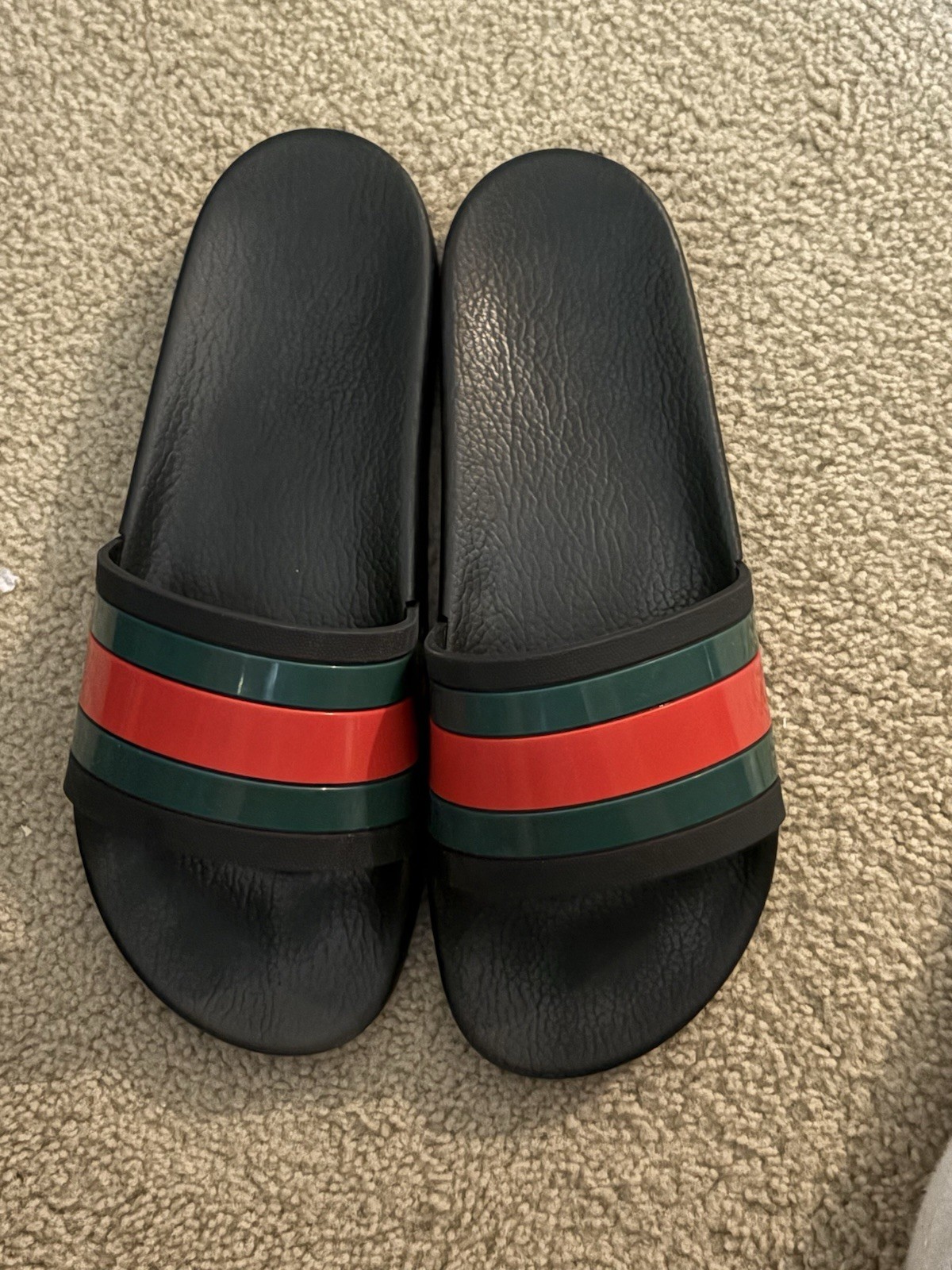 Gucci Slides Worth About 510$$