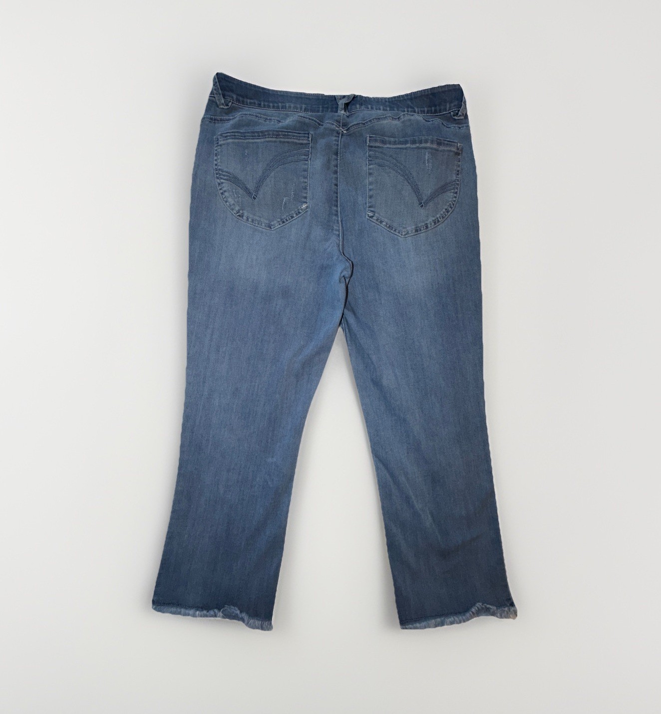 Democracy “Ab”Technology Straight Leg Ankle Jeans Raw Hem Women’s Size 16