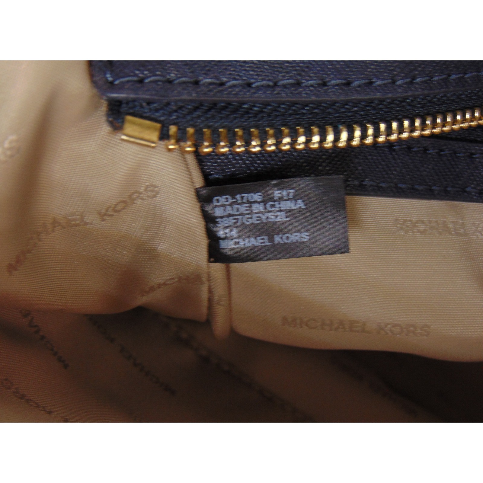 Michael Kors Savannah Satchel Navy Blue Saffiano Leather Crossbody 38F7GEYS2L