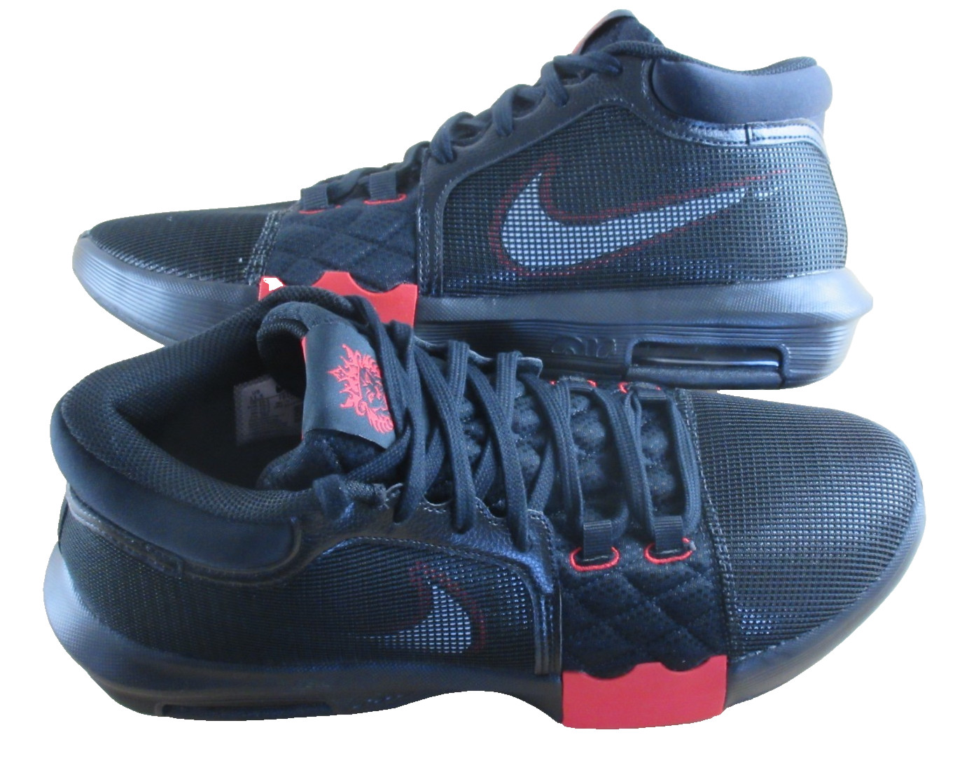 Nike Men’s Lebron Witness VIII Basketball Shoes Black University Red Size 11 NIB