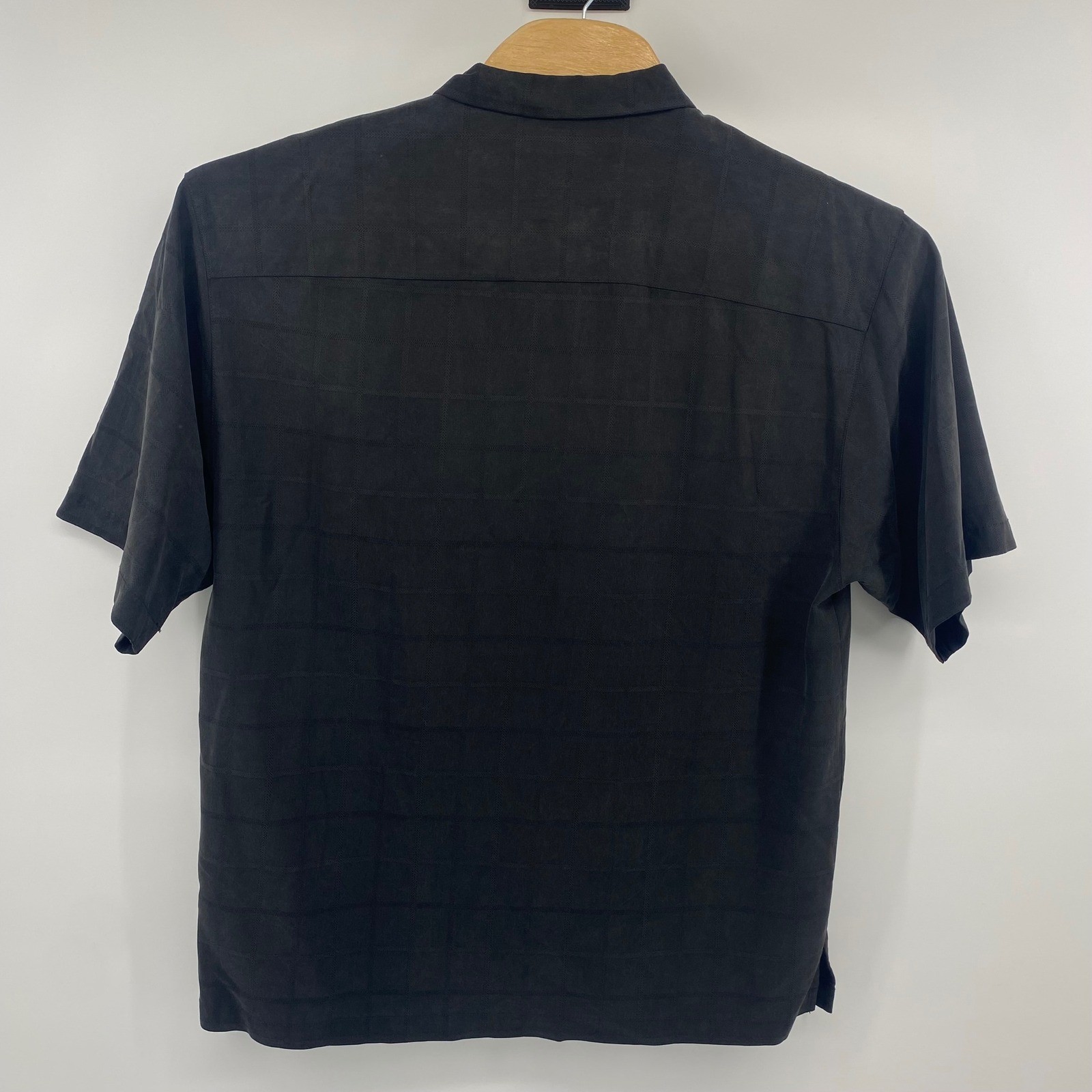 Tommy Bahama Button Down Mens XL Black Silk Checkered Jacquard Camp Shirt