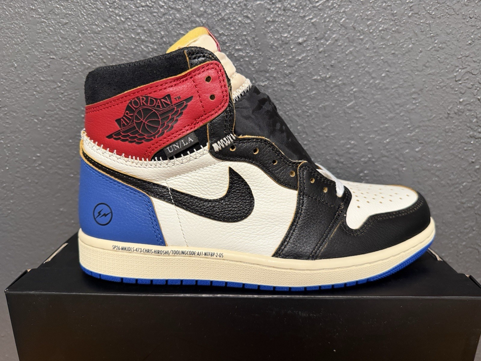 Jordan Air Jordan 1 Retro High OG Fragment x Union LA Varsity Red IO7847-002