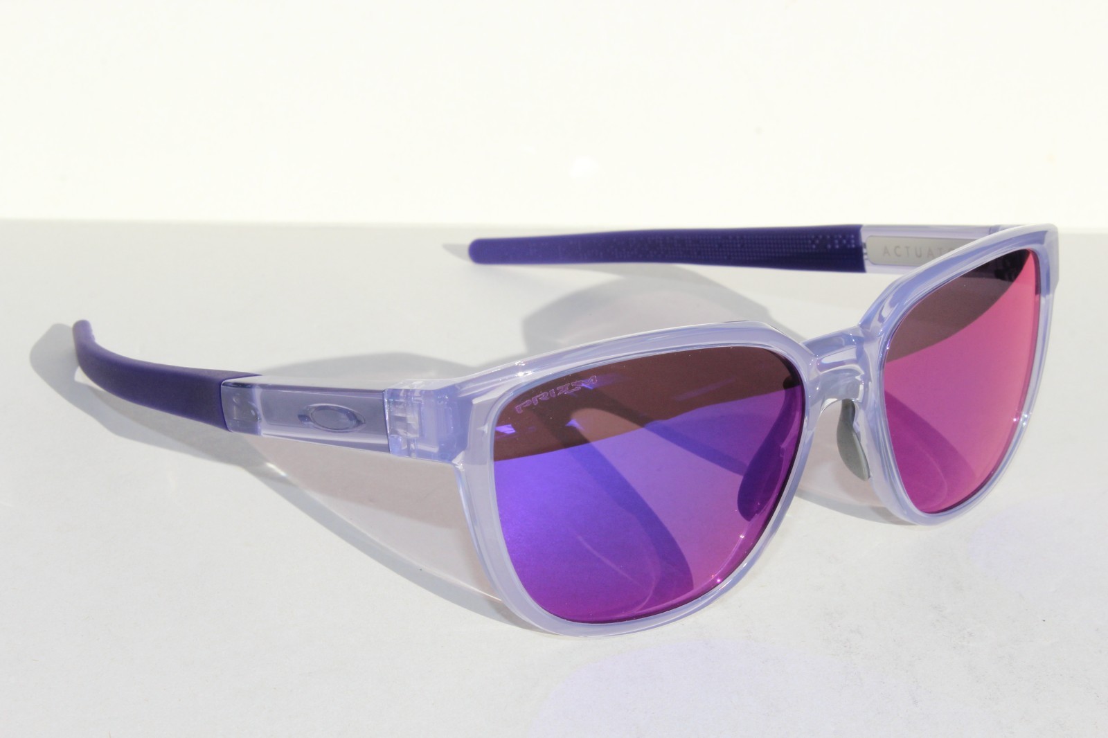 OAKLEY Actuator Sunglasses Transparent Lilac/Prizm Road OO9250-07 NEW