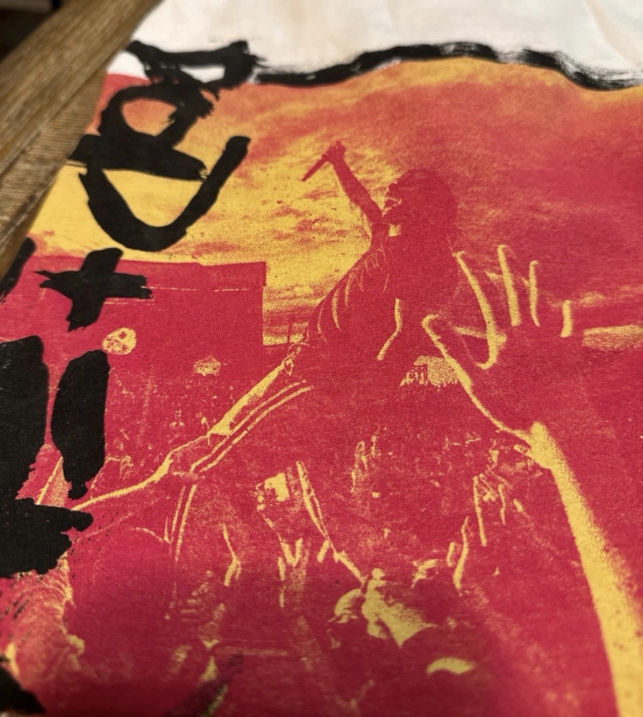 Pop Evil Merch Band T-shirt Adult L White Red Yellow Festival 2022
