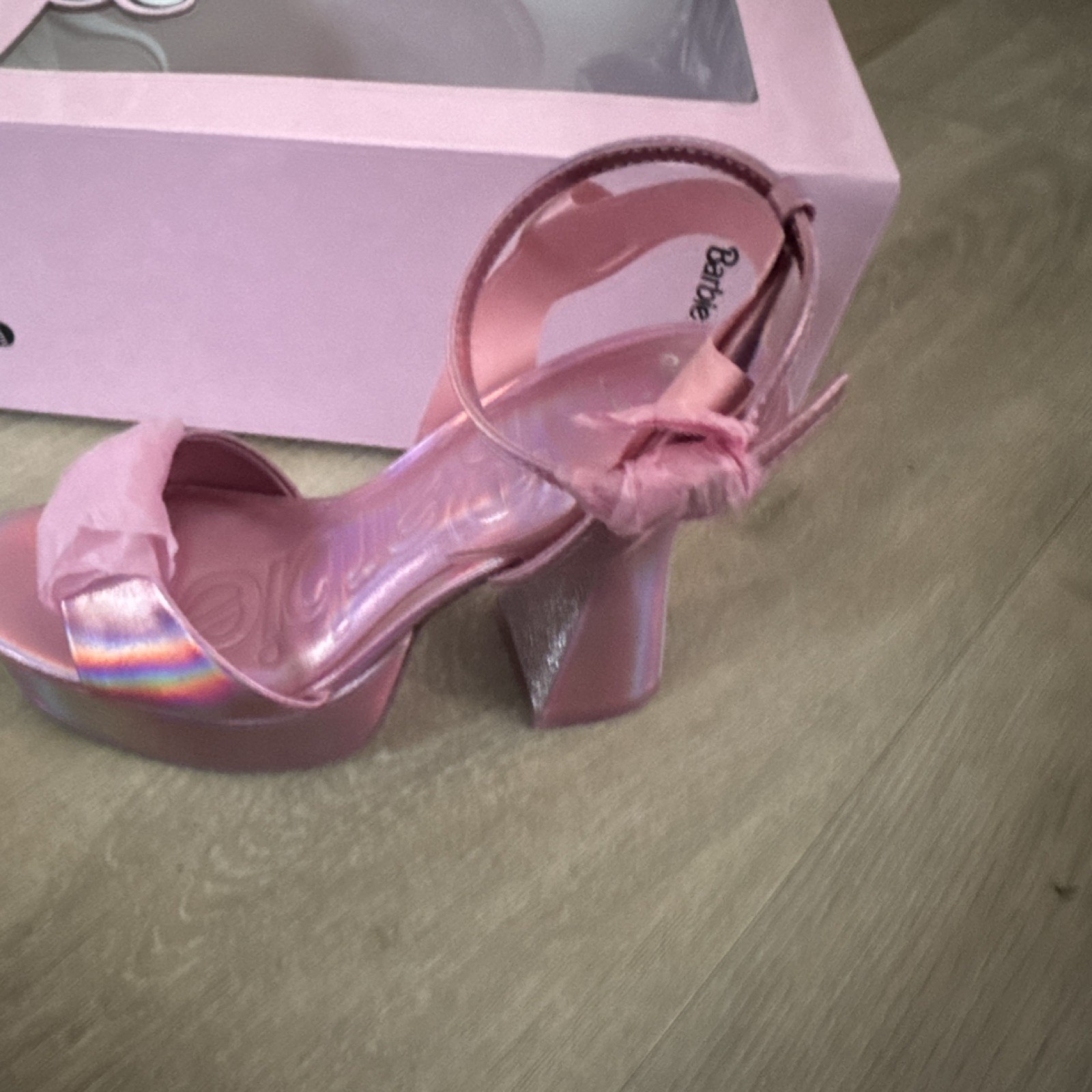 ALDO Barbie Pink Platform Open Toe Block Heel Buckle Strap Sandals 7 NIB