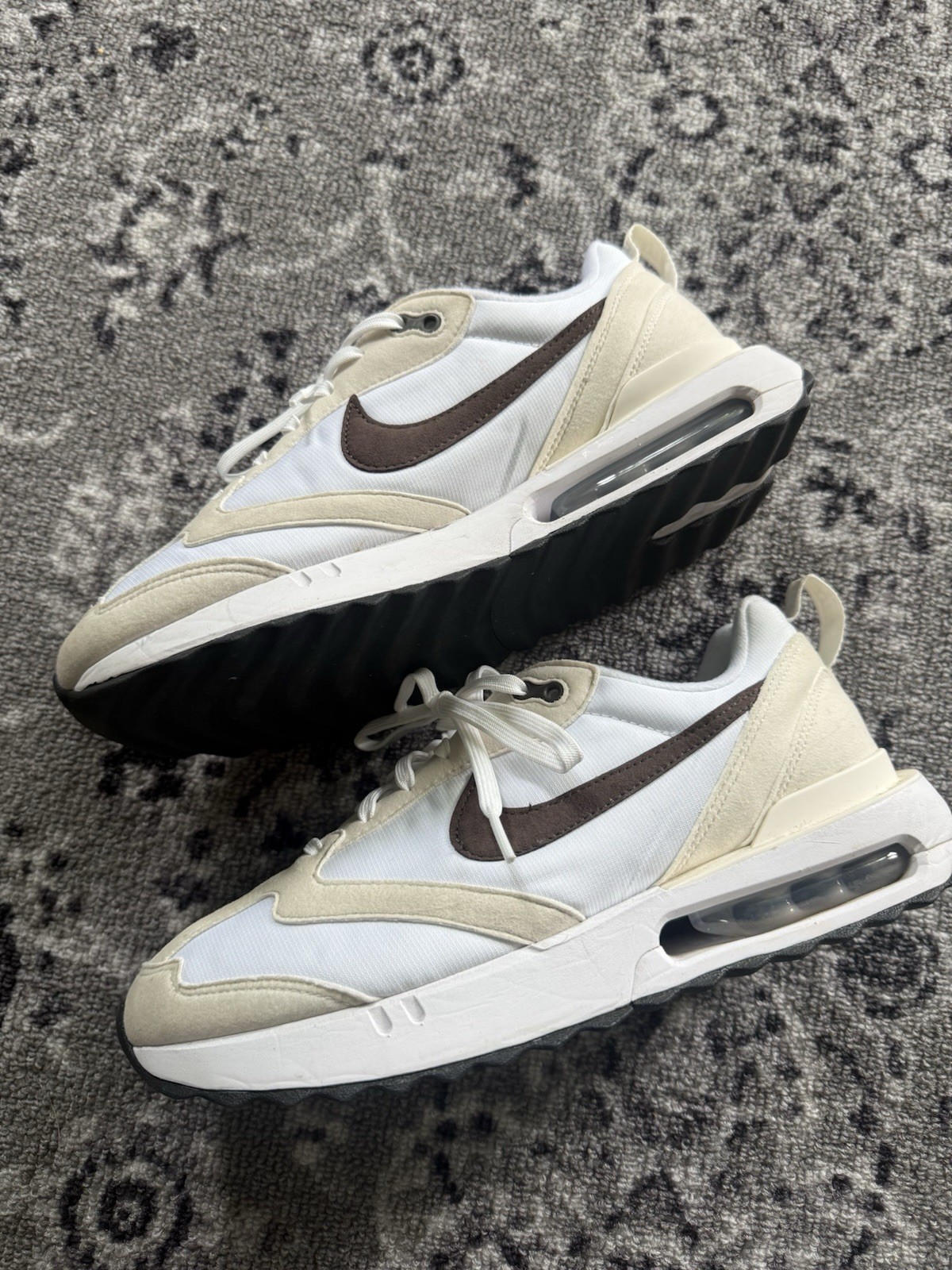 Women’s Nike Air Max Dawn Size 9.5 Cream Beige White Brown Dc4068 102