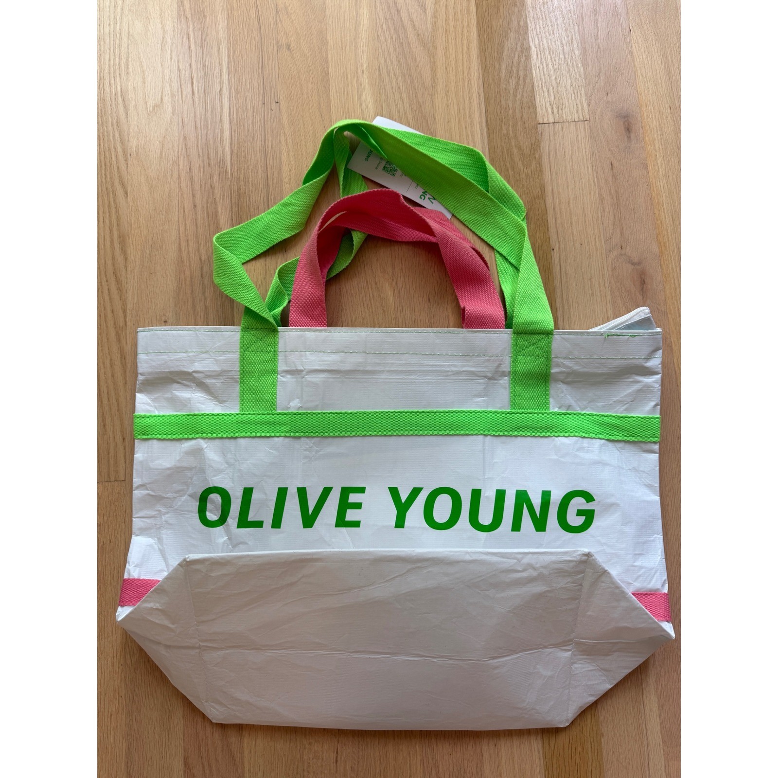 NWT OLIVE YOUNG Reusable Zipper Tote Bag Unisex White Green Pink Large OS
