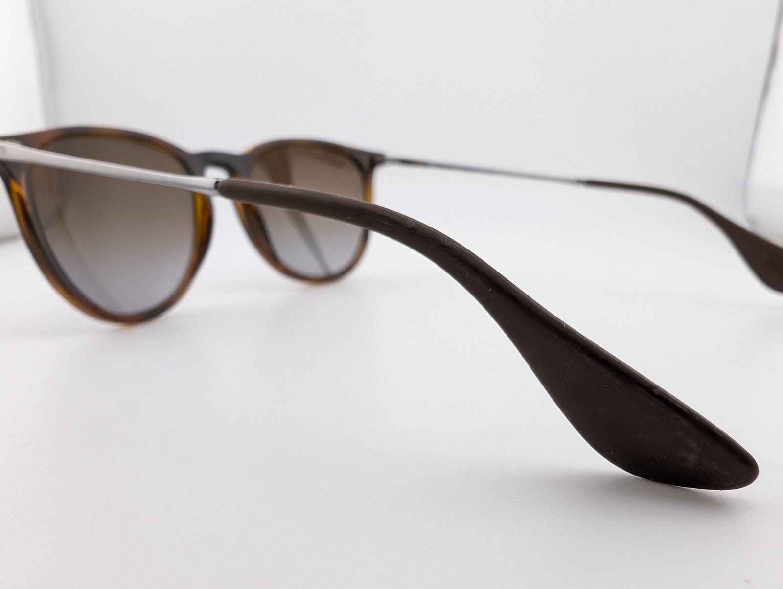 Ray-Ban Sunglasses, Polarized Lenses, Erika RB 4171 710/T5, 54-18-145, Thailand