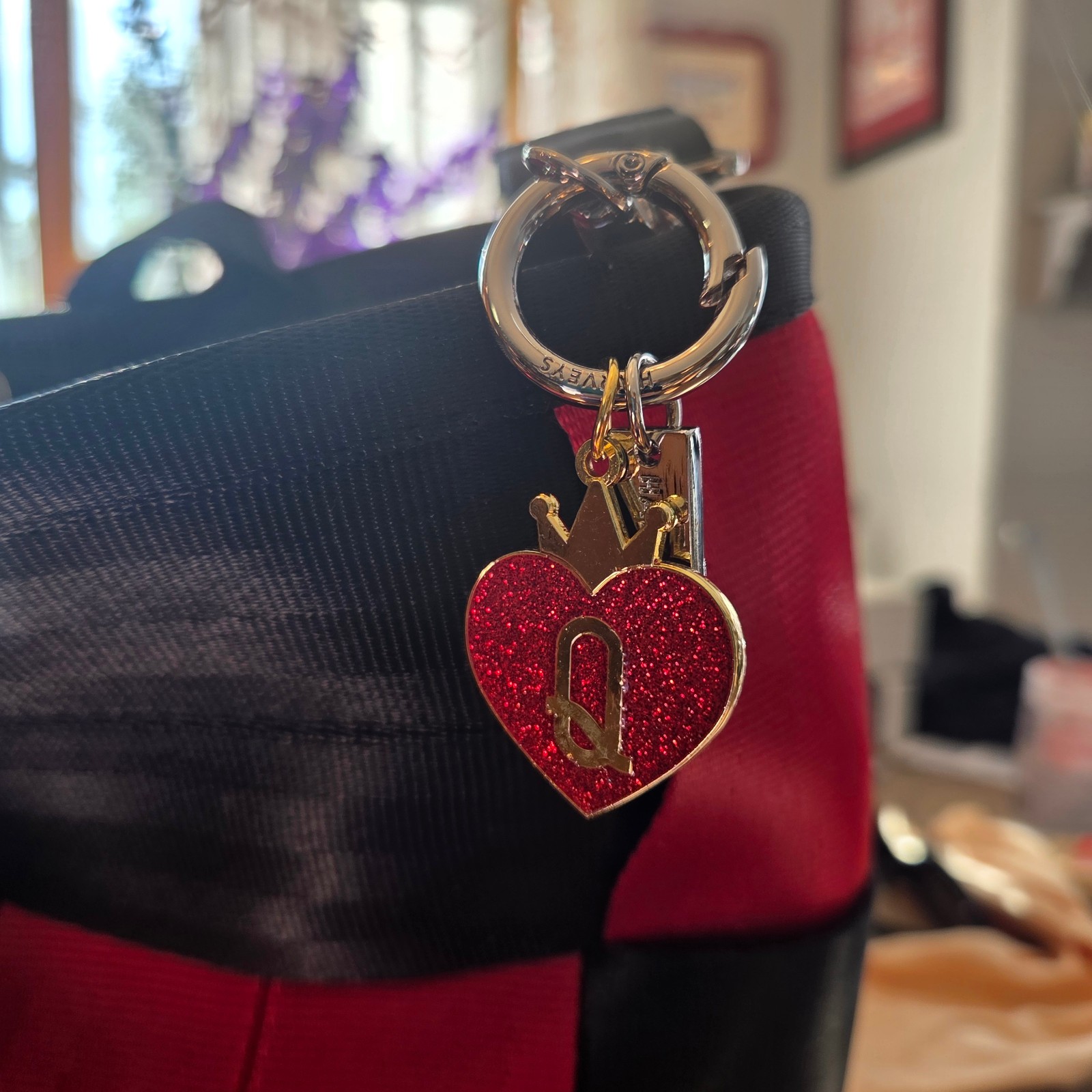Harvey’s Seatbelt Bag “Red N Black” Medium Audrey Tote RARE With Bow Key Charm!
