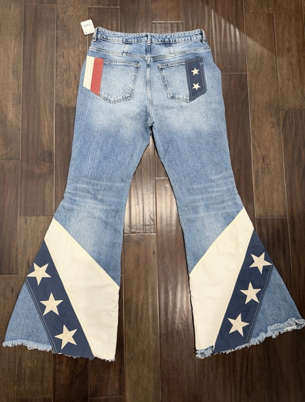 We The Free Betsy Flare Jeans Size 32 USA Flag Stars & Stripes