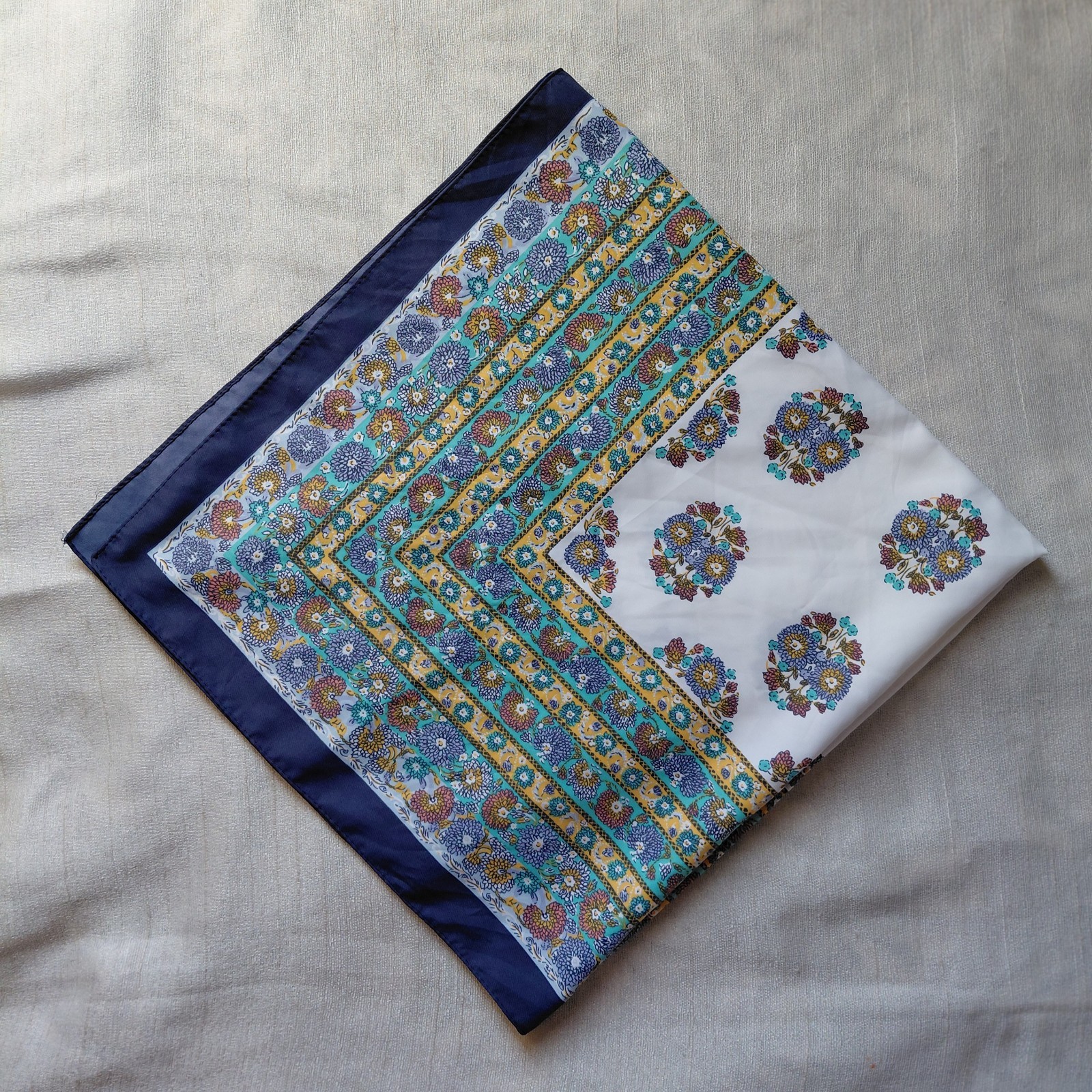 Vintage Blue Floral Medallion Square Scarf Boho Festival Head Wrap Neckerchief