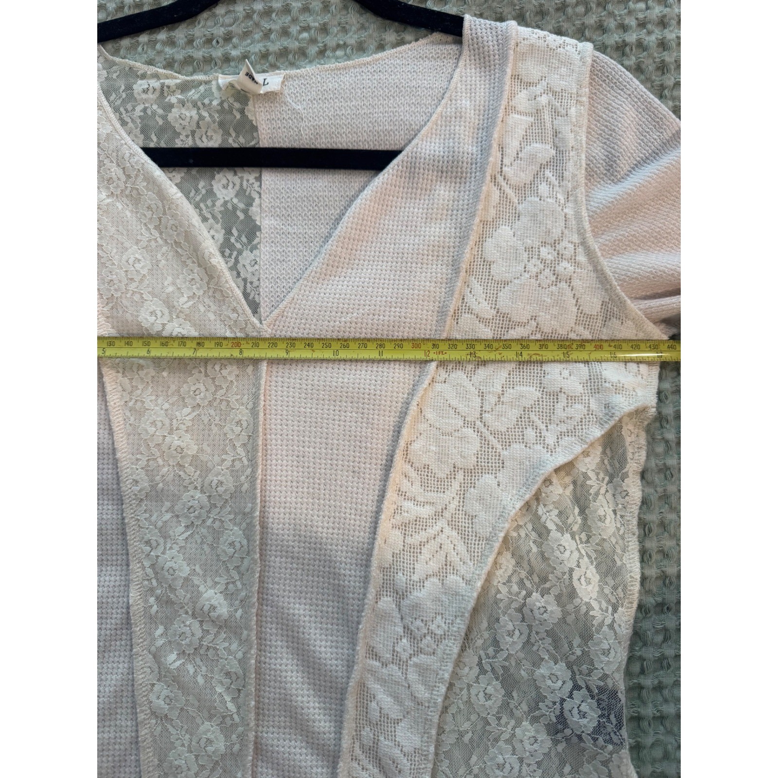 POL Cream Thermal Lace Panel V-Neck Long Sleeve Top whimsy Boho Coquette Medium