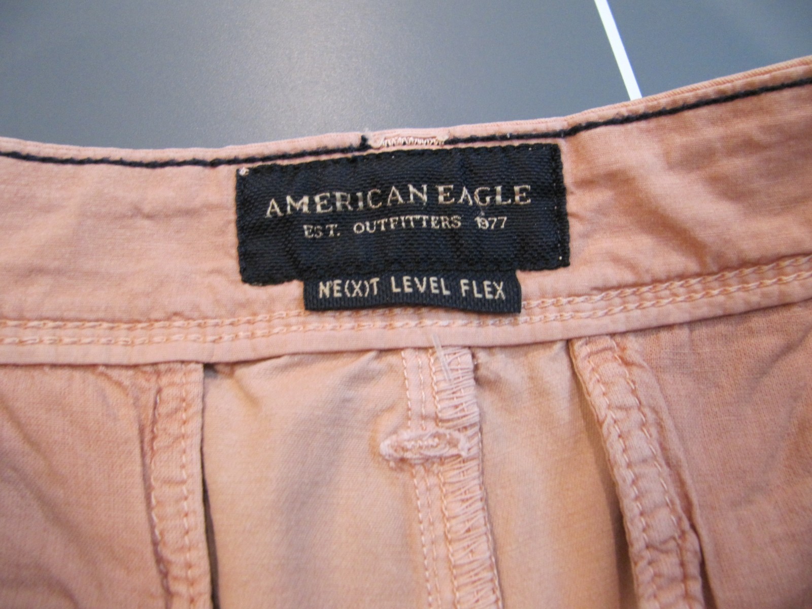 American Eagle Outfitters Next Level Flex Men’s Chino Shorts Size 31 Coral color