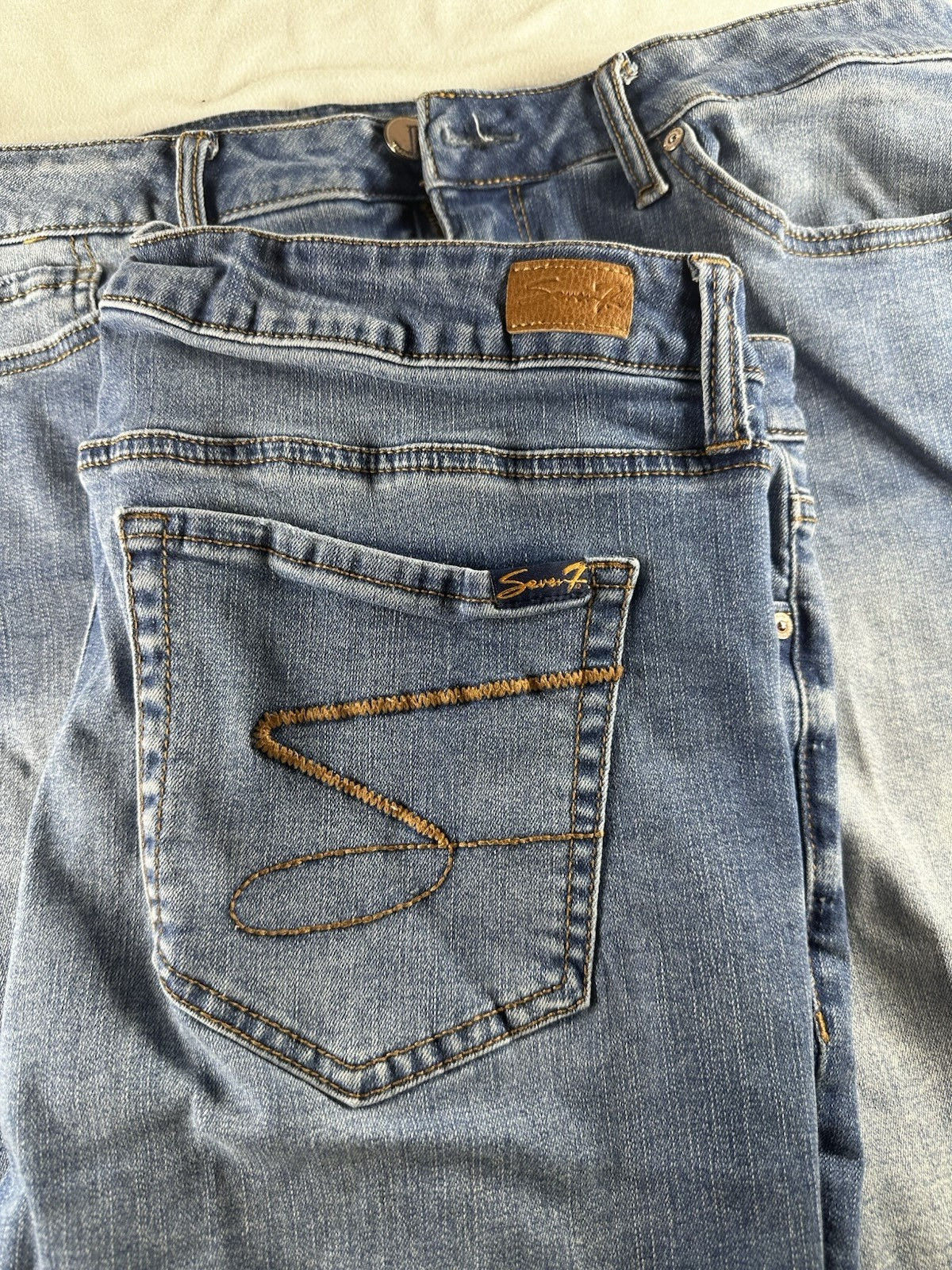 Seven7 Women’s Bermuda Mid Rise Stretch Denim Shorts Sz 16 QTY 2 No Hem