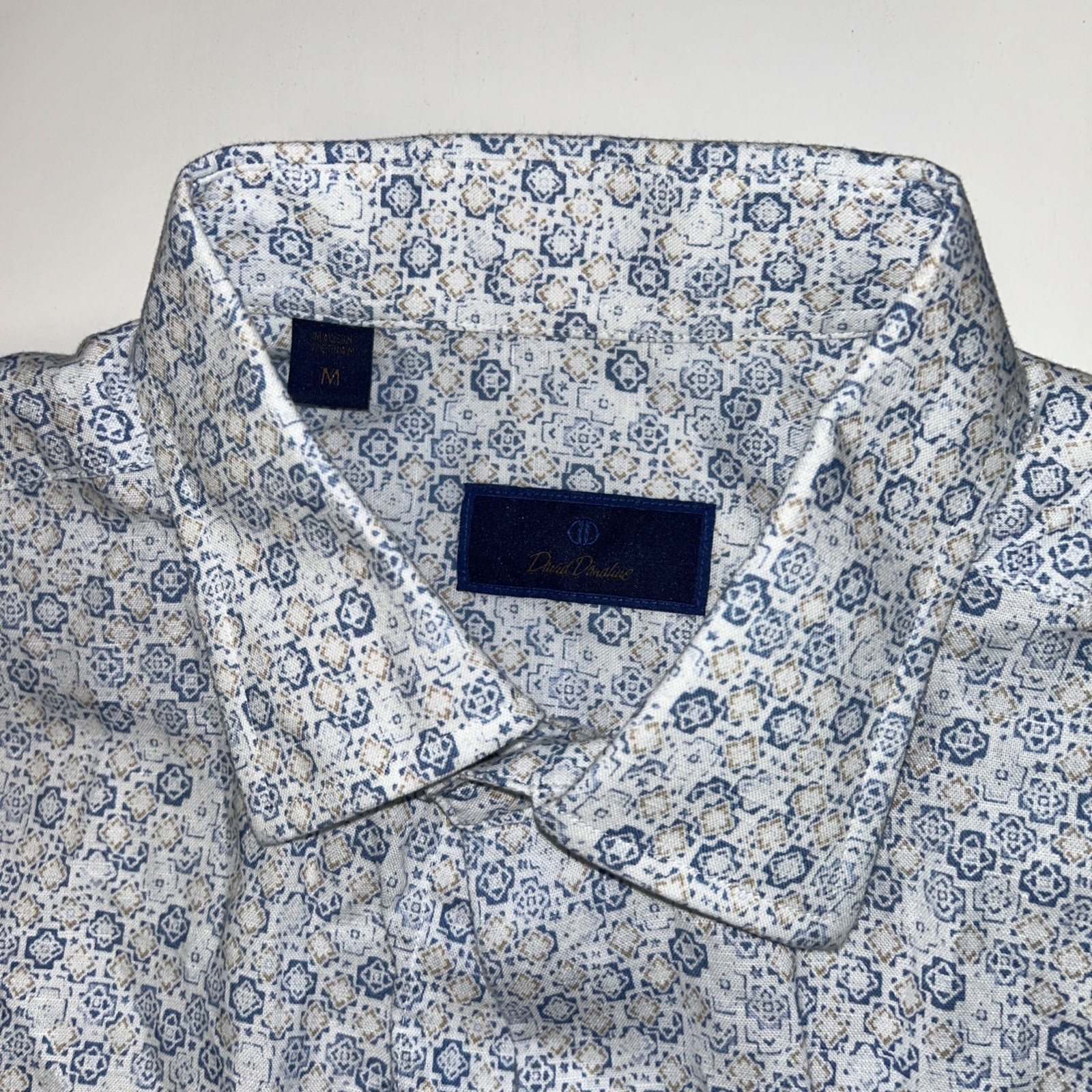 david donahue shirt M