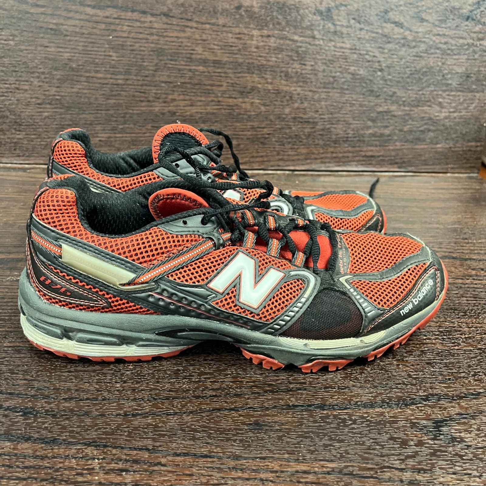 New Balance MT876OR Men’s Running Shoes US 9 Red/Black 876 All Terrain Trail