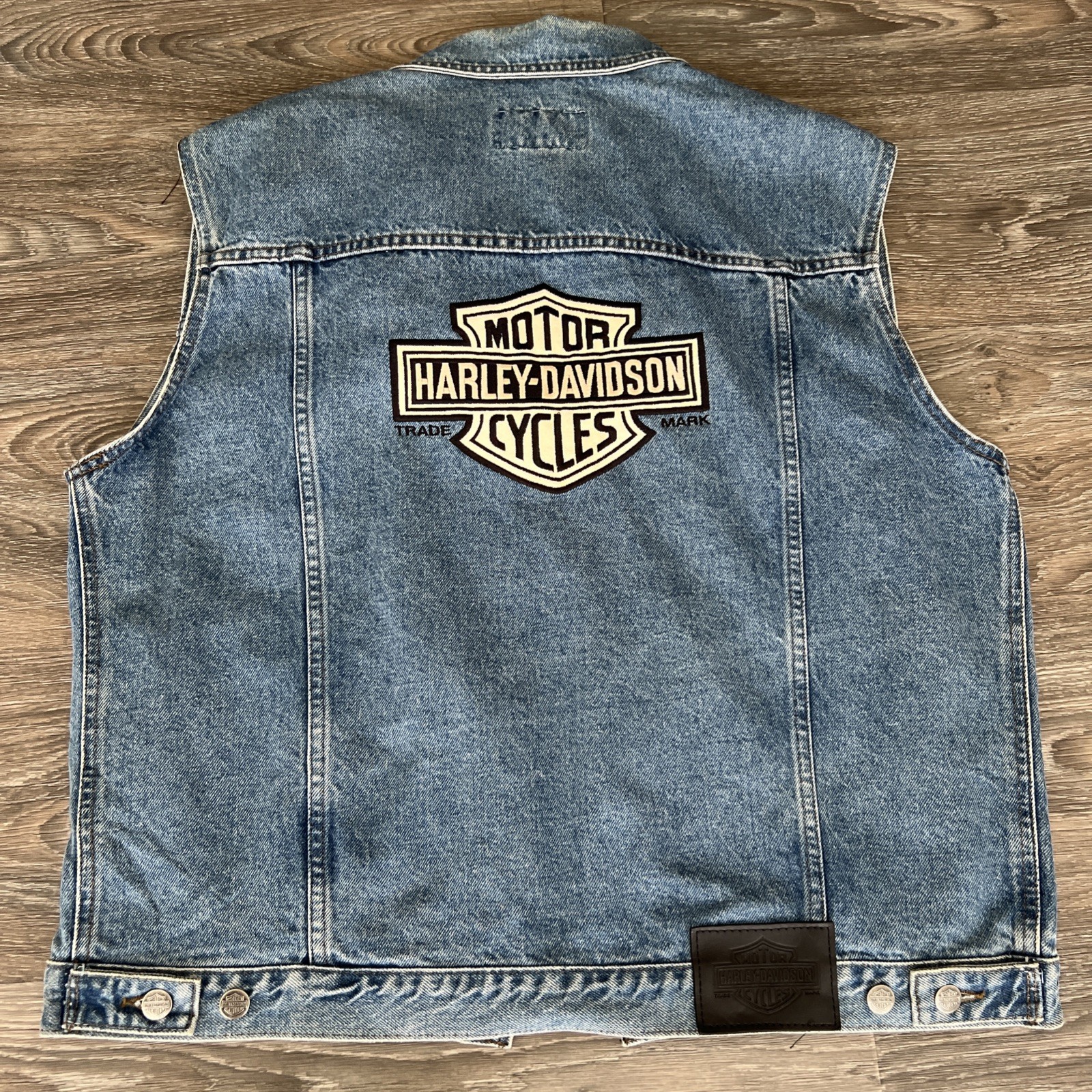 Harley Davidson Denim Vest Blue Wash Bar & Shield Mens Size M