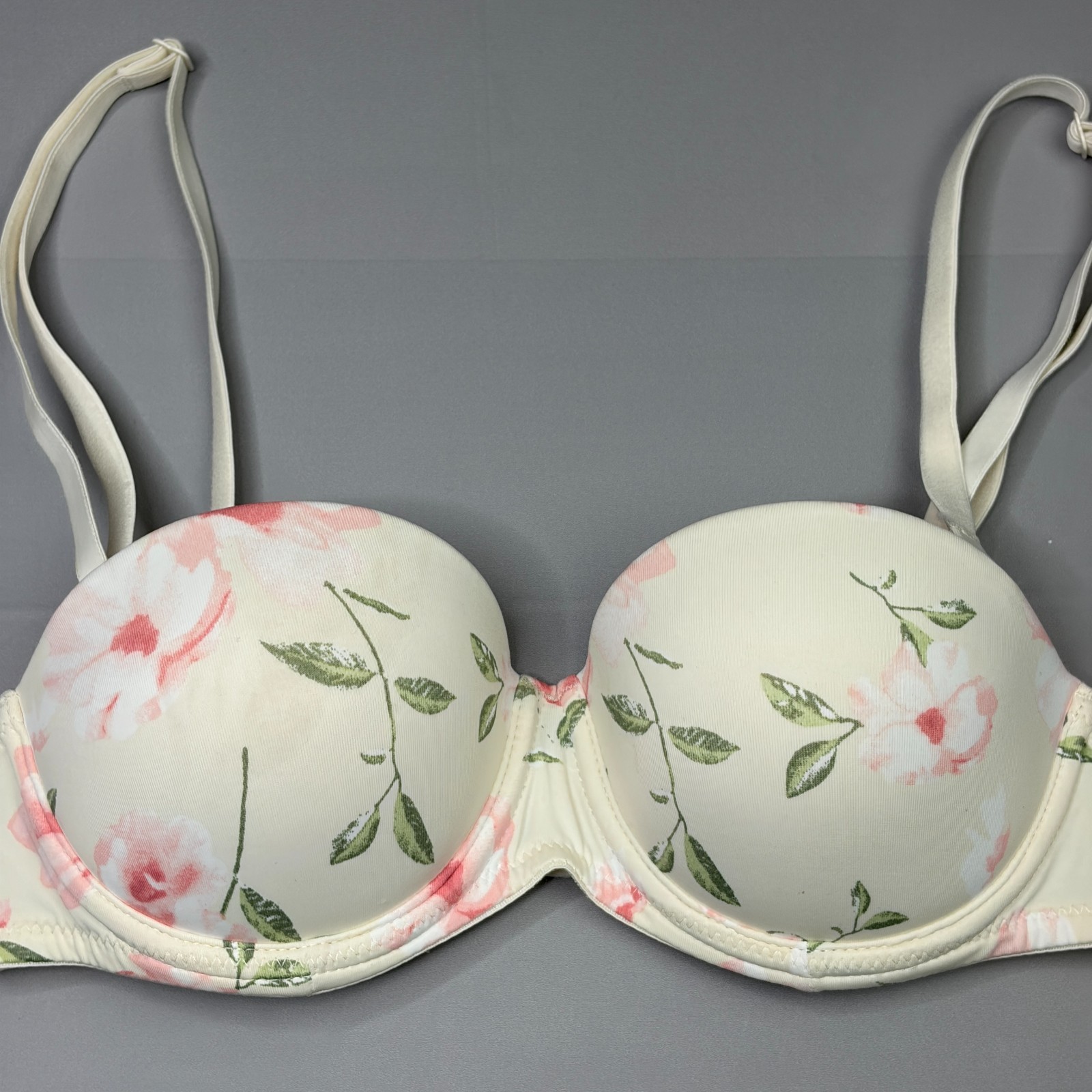 Victoria Secret Strapless Push Up Bra 32A Lined Padded Underwire Multiway Straps
