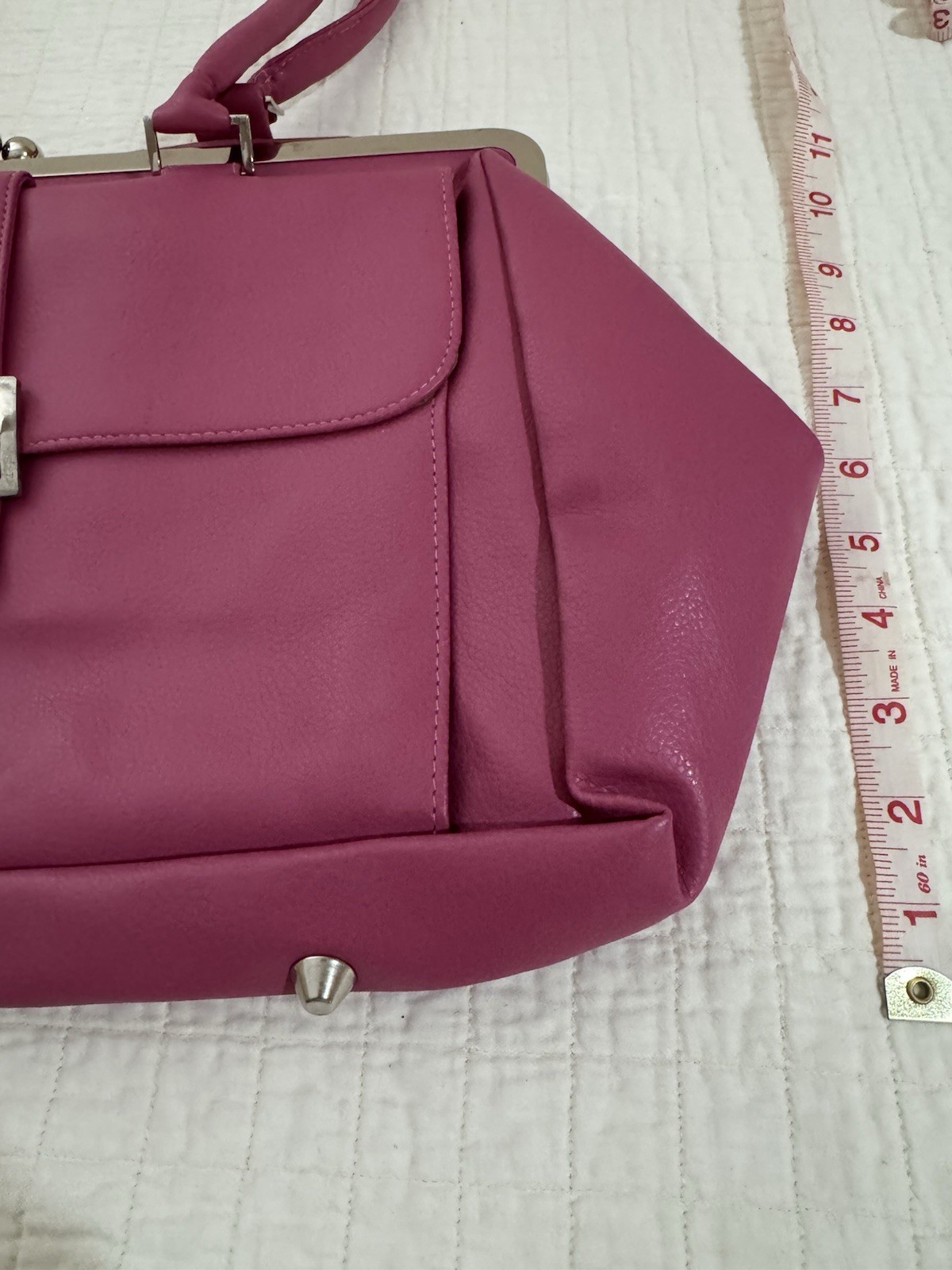 Jordana Paige Shoulder Bag Pink Double Handles Kiss Lock Buckle Metal Feet 2004
