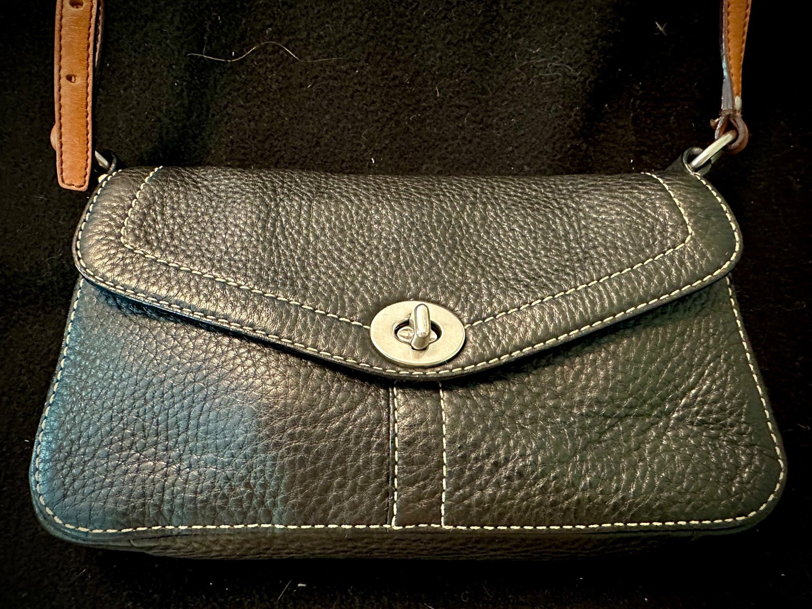 Coach Chelsea Turnlock black pebbled leather crossbody bag