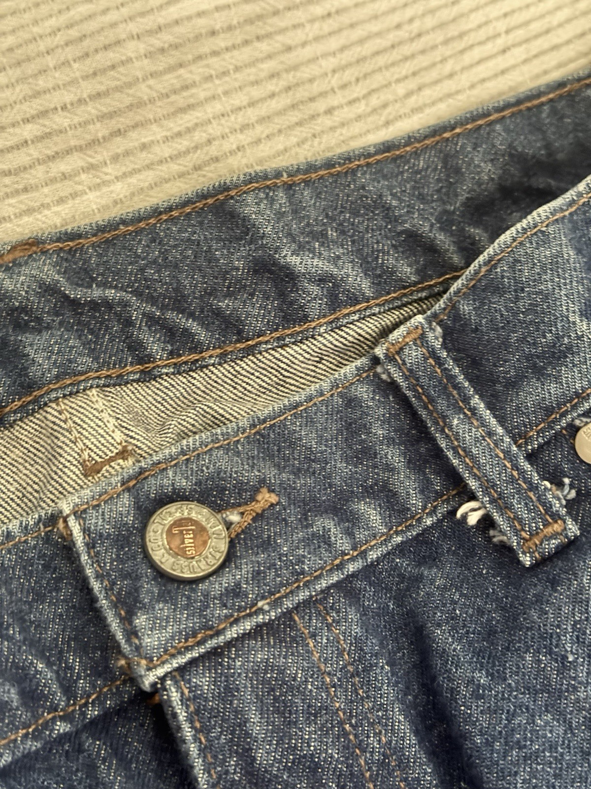 Levi Strauss & Co. Rare Vintage SilverTab Men’s Dark Wash Blue Denim Shorts