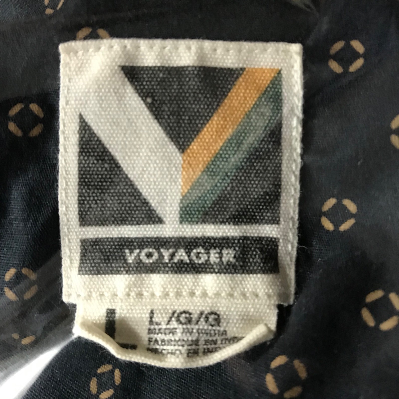 Voyager Mens Button Down Shirt Size L Black Short Sleeve 97% Cotton / 3% Elastan