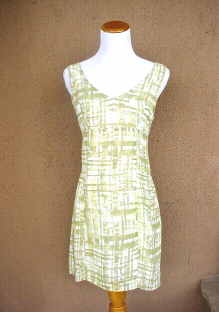 BCBG Sexy 1990’s Mini Dress Sz 4 Empire V Neck Moss Green & White Sheath w Slip